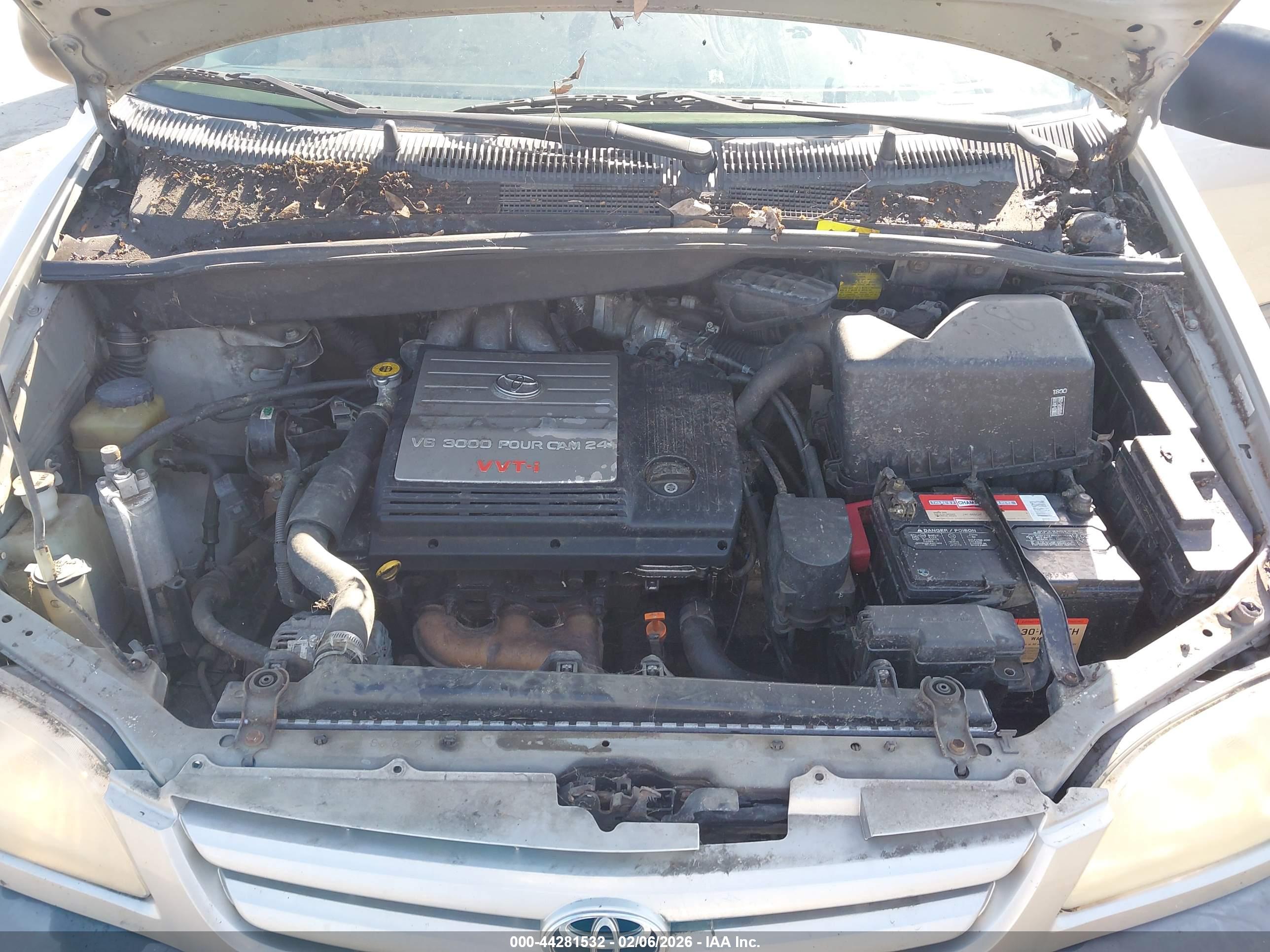 TOYOTA SIENNA image 10