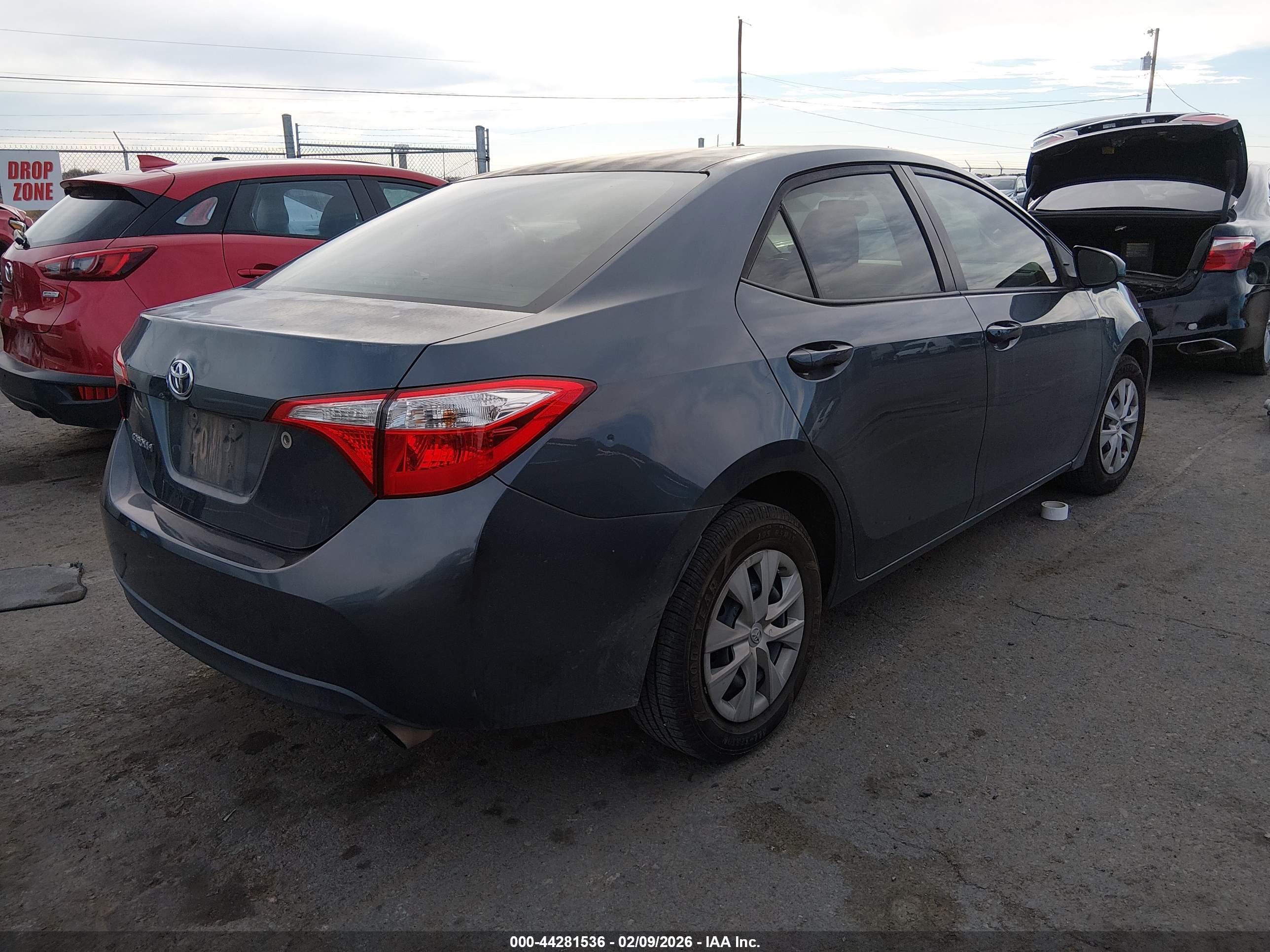 TOYOTA COROLLA image 4
