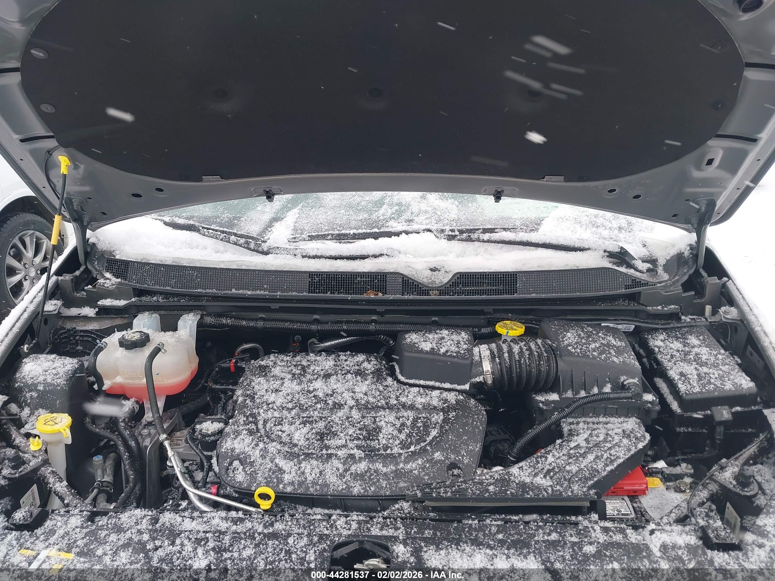 CHRYSLER PACIFICA image 10
