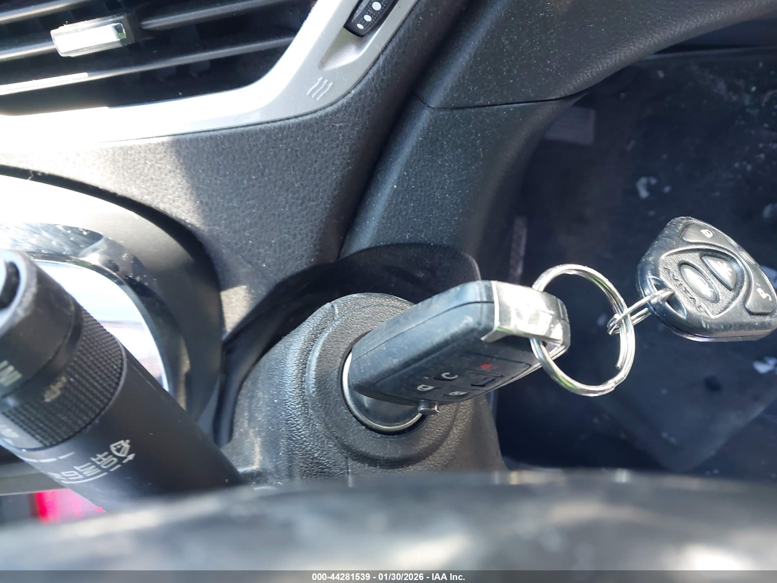 GMC TERRAIN image 11