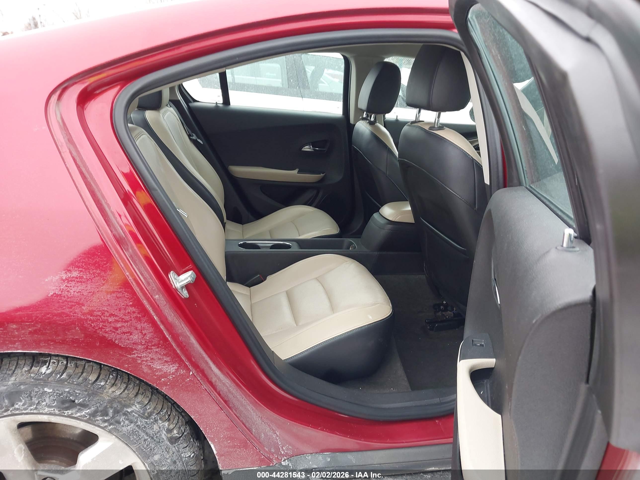 CHEVROLET VOLT image 8