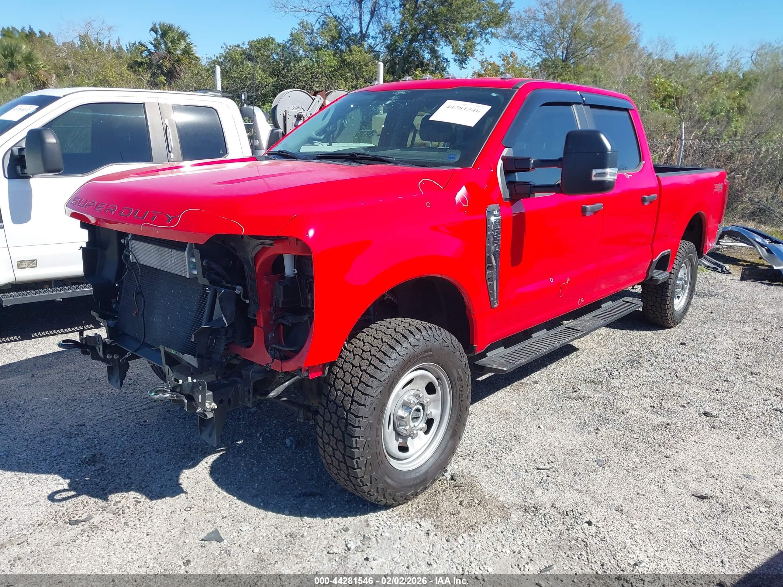 FORD F-350 image 2
