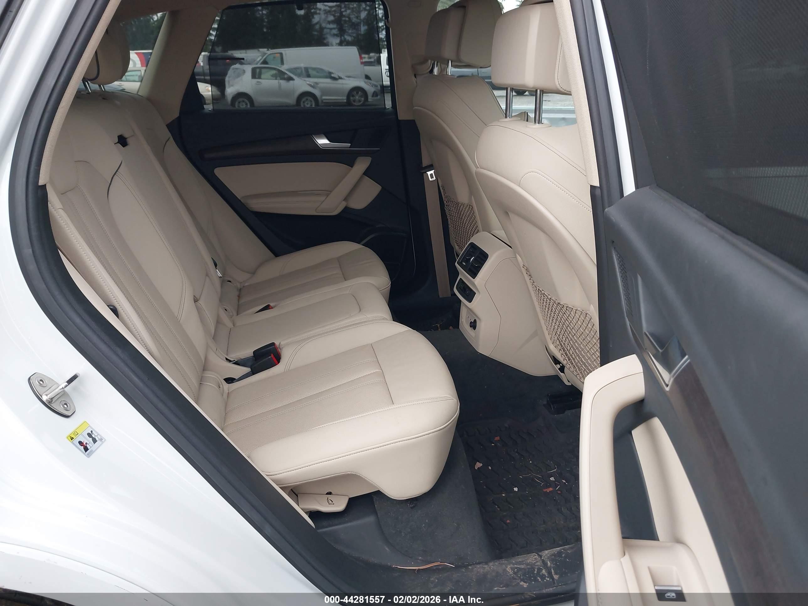 AUDI Q5 image 8