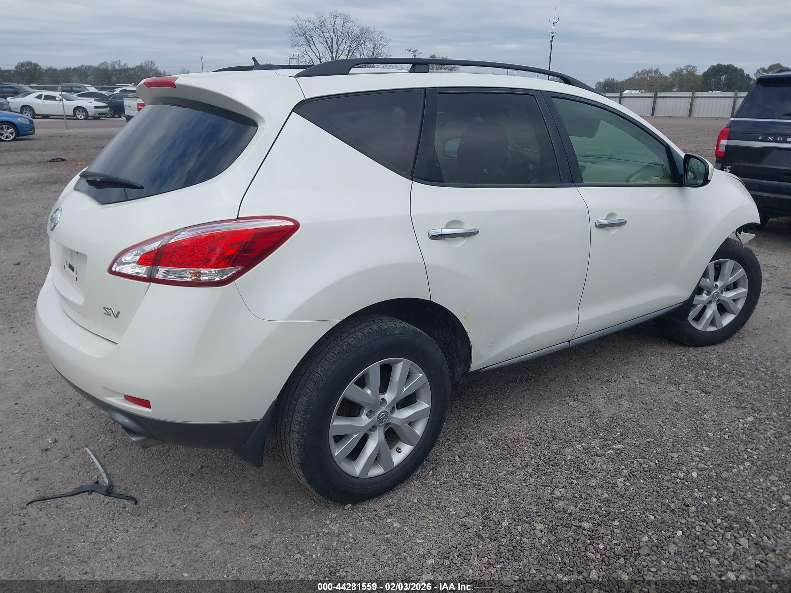 NISSAN MURANO image 4