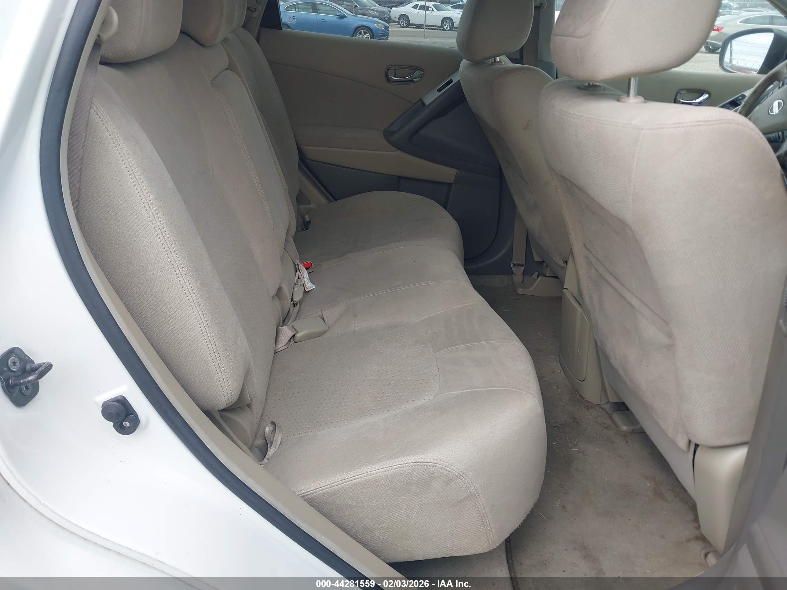 NISSAN MURANO image 8