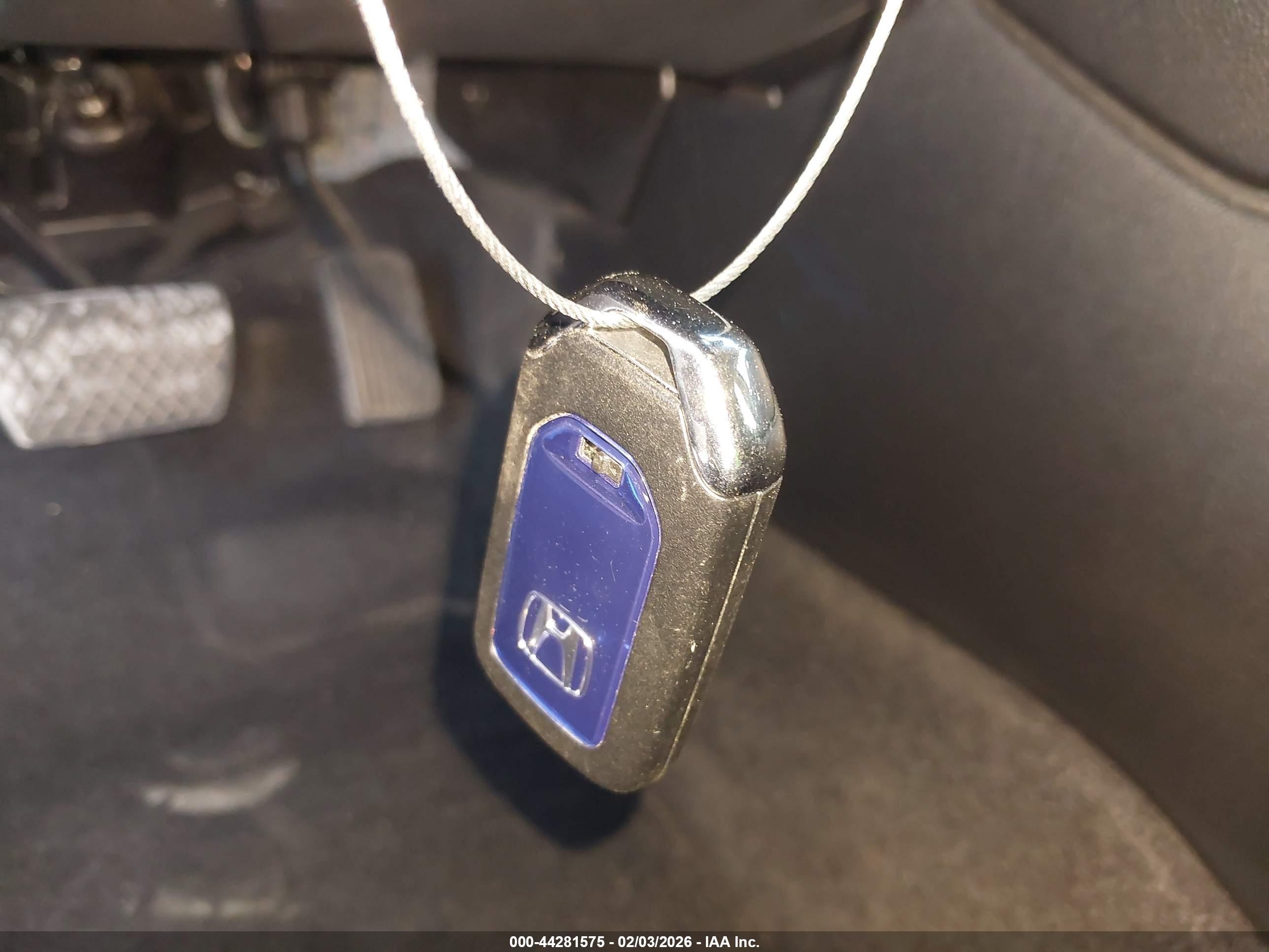 HONDA INSIGHT image 11