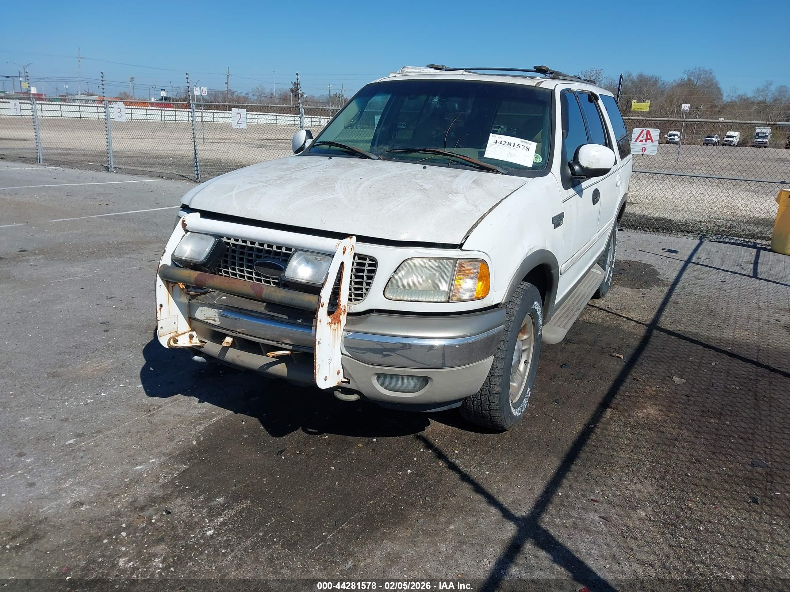 FORD EXPEDITION image 2