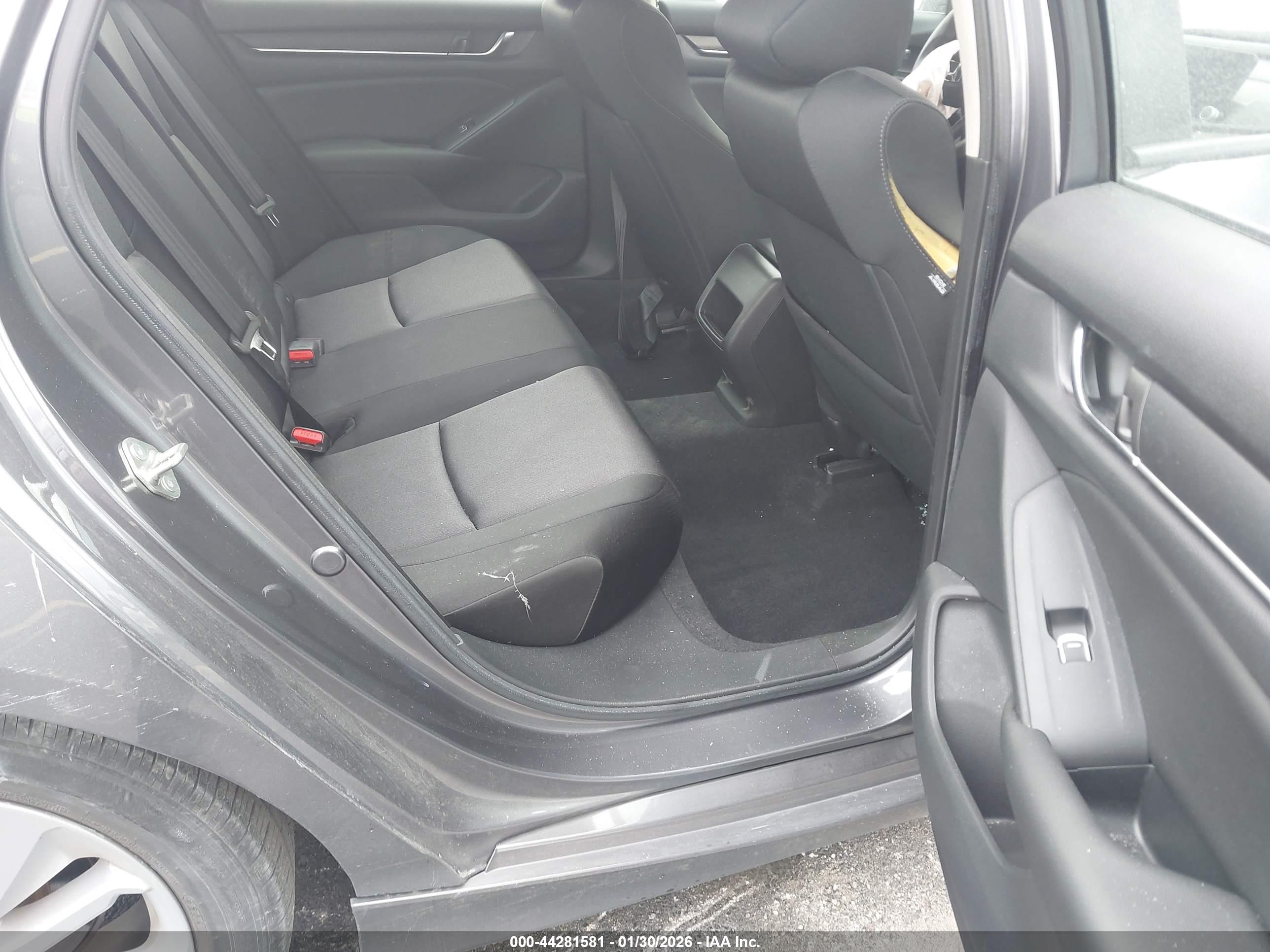 HONDA ACCORD image 8