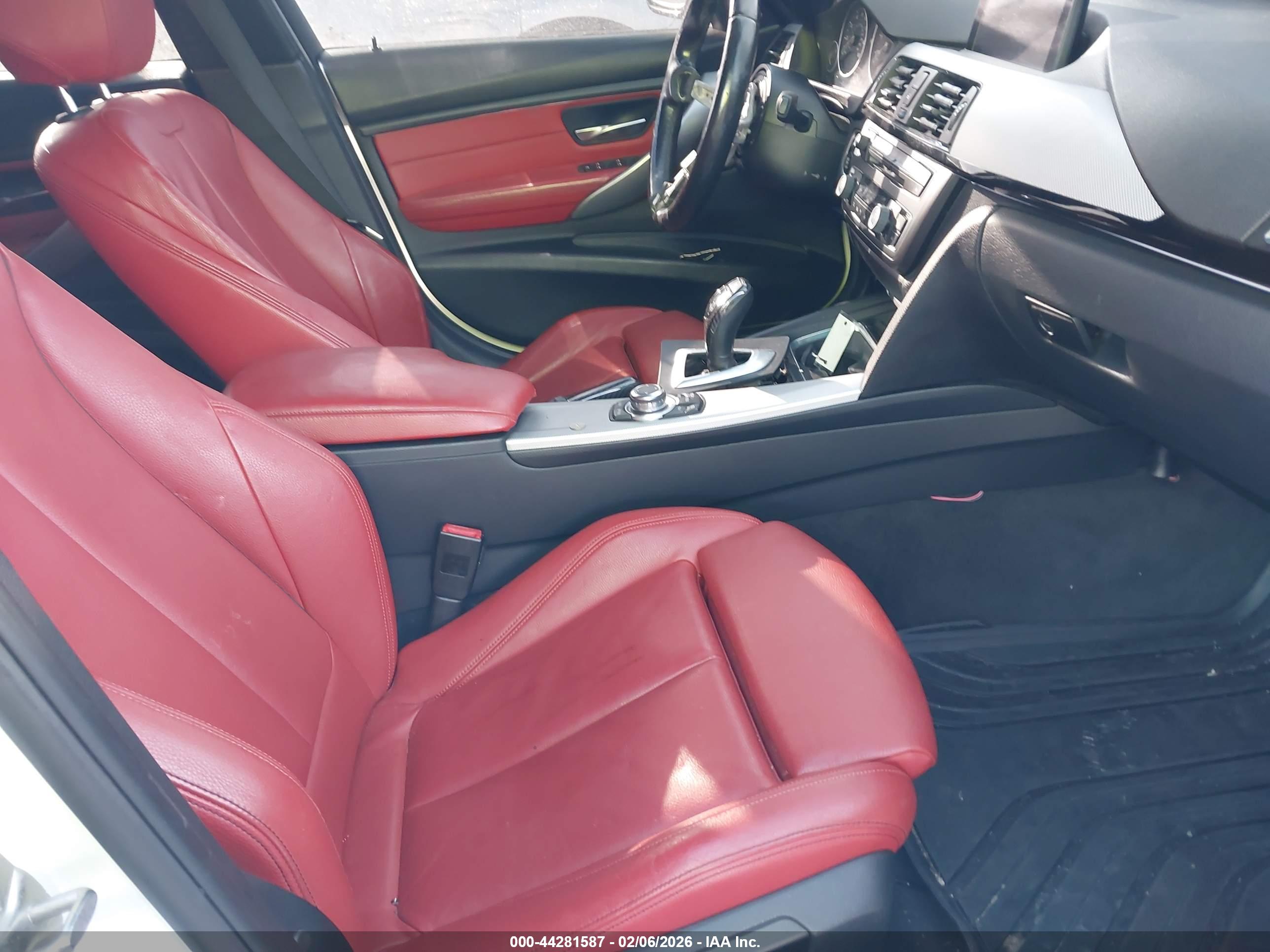 BMW 335I image 5