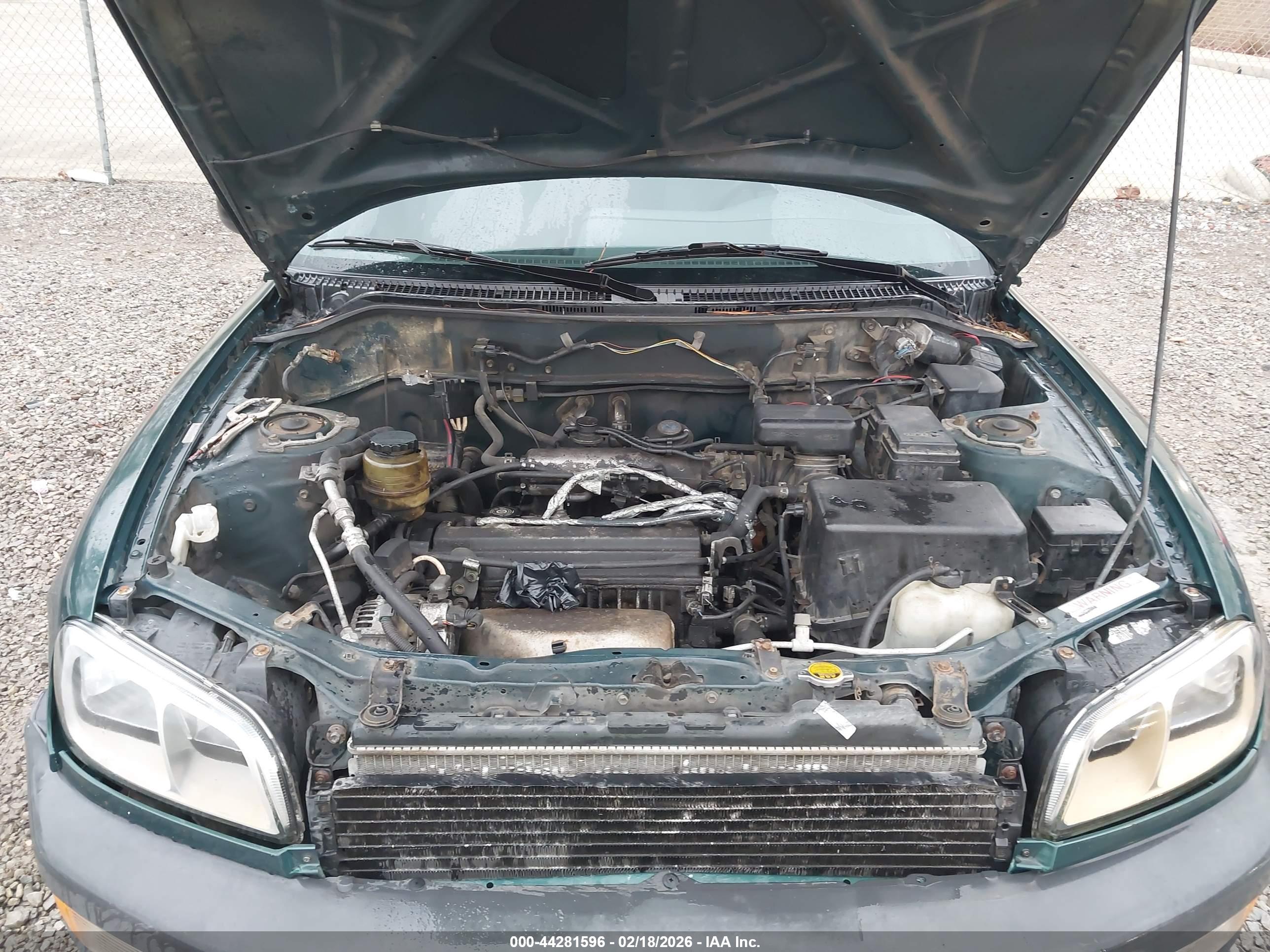 TOYOTA RAV4 image 10