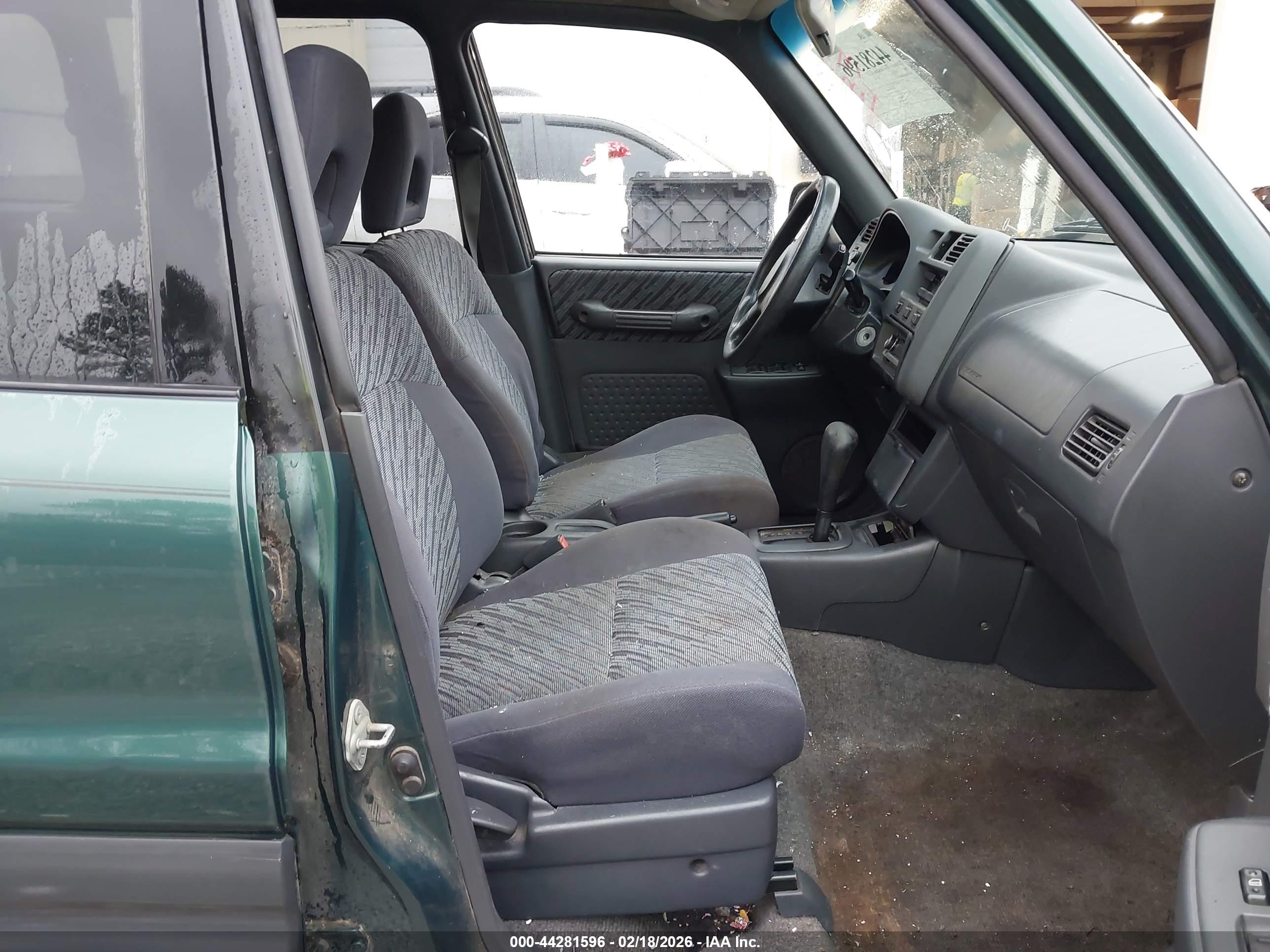 TOYOTA RAV4 image 5