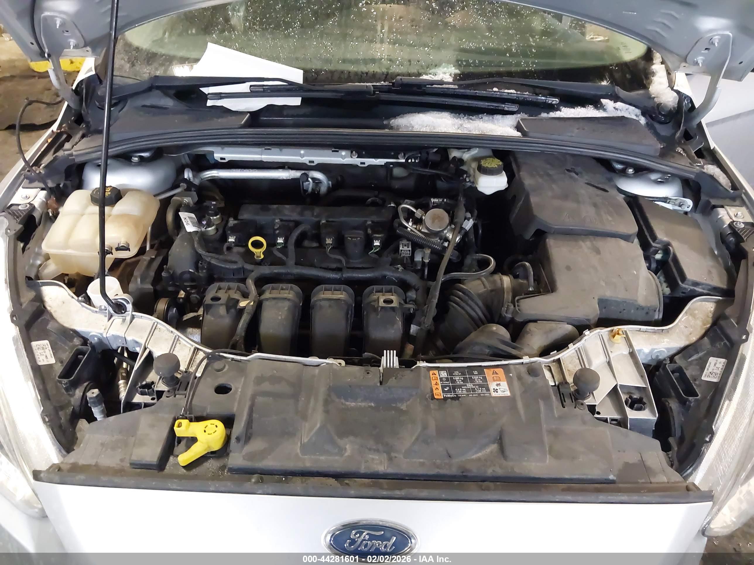 FORD FOCUS image 10