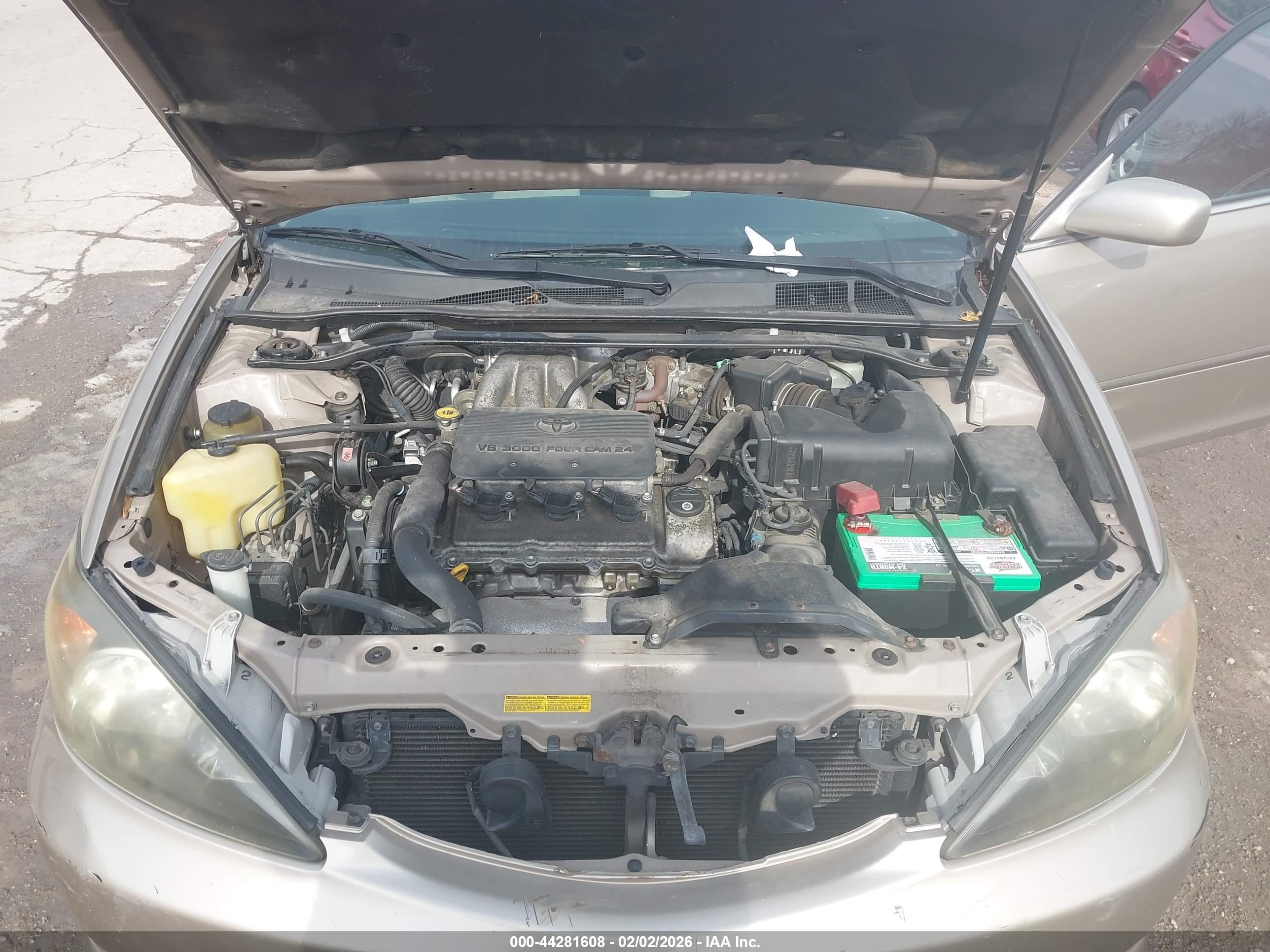 TOYOTA CAMRY image 10