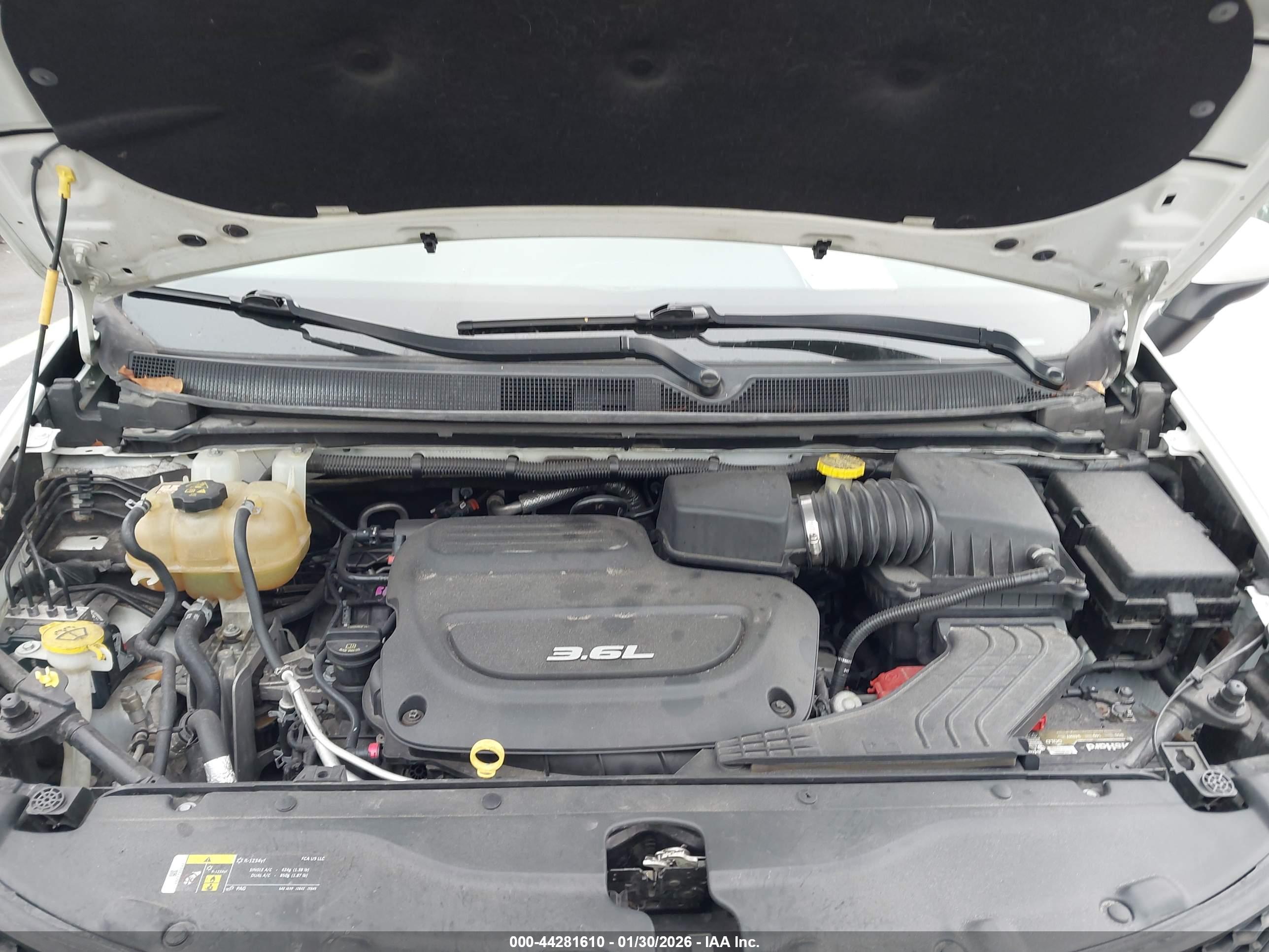 CHRYSLER PACIFICA image 10