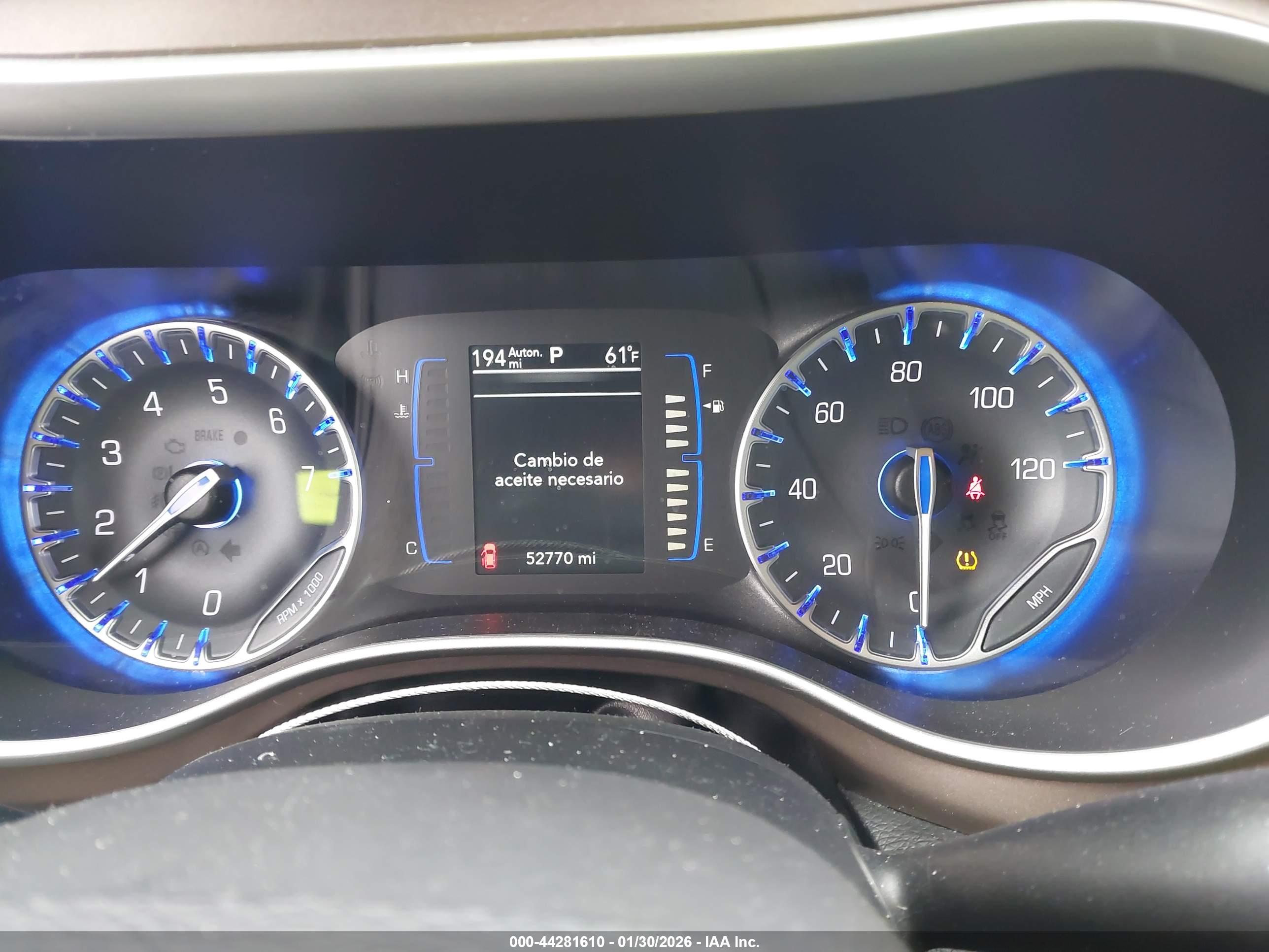 CHRYSLER PACIFICA image 7