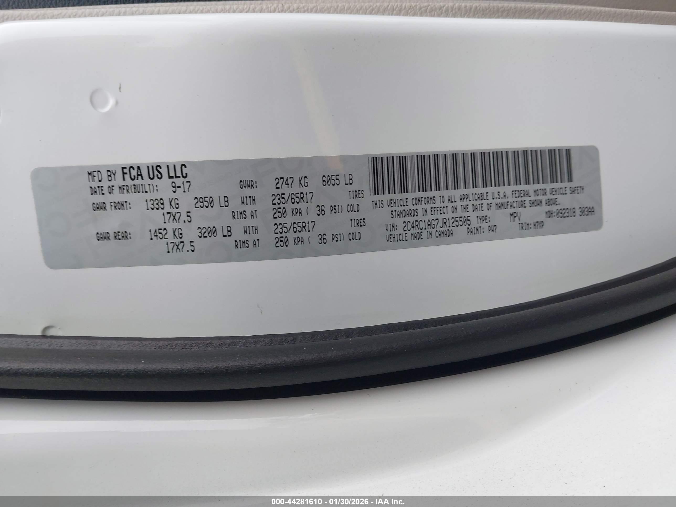 CHRYSLER PACIFICA image 9