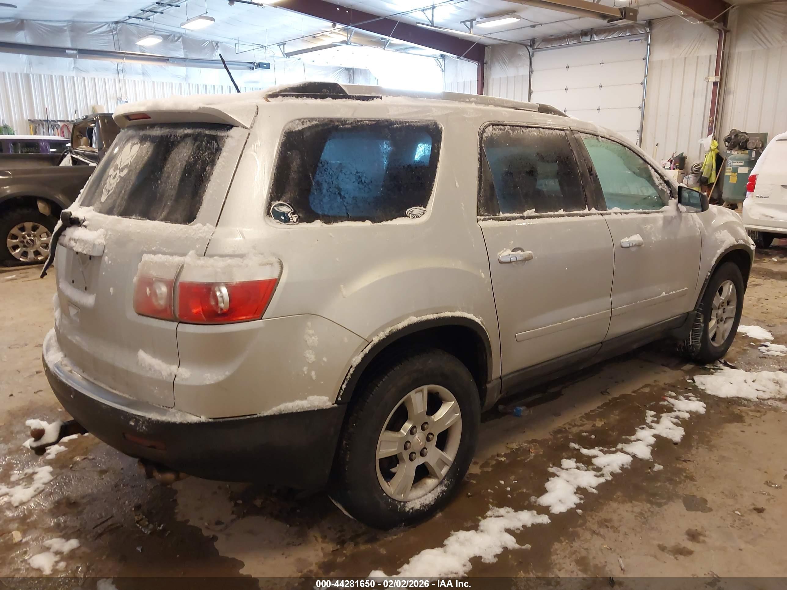 GMC ACADIA image 4