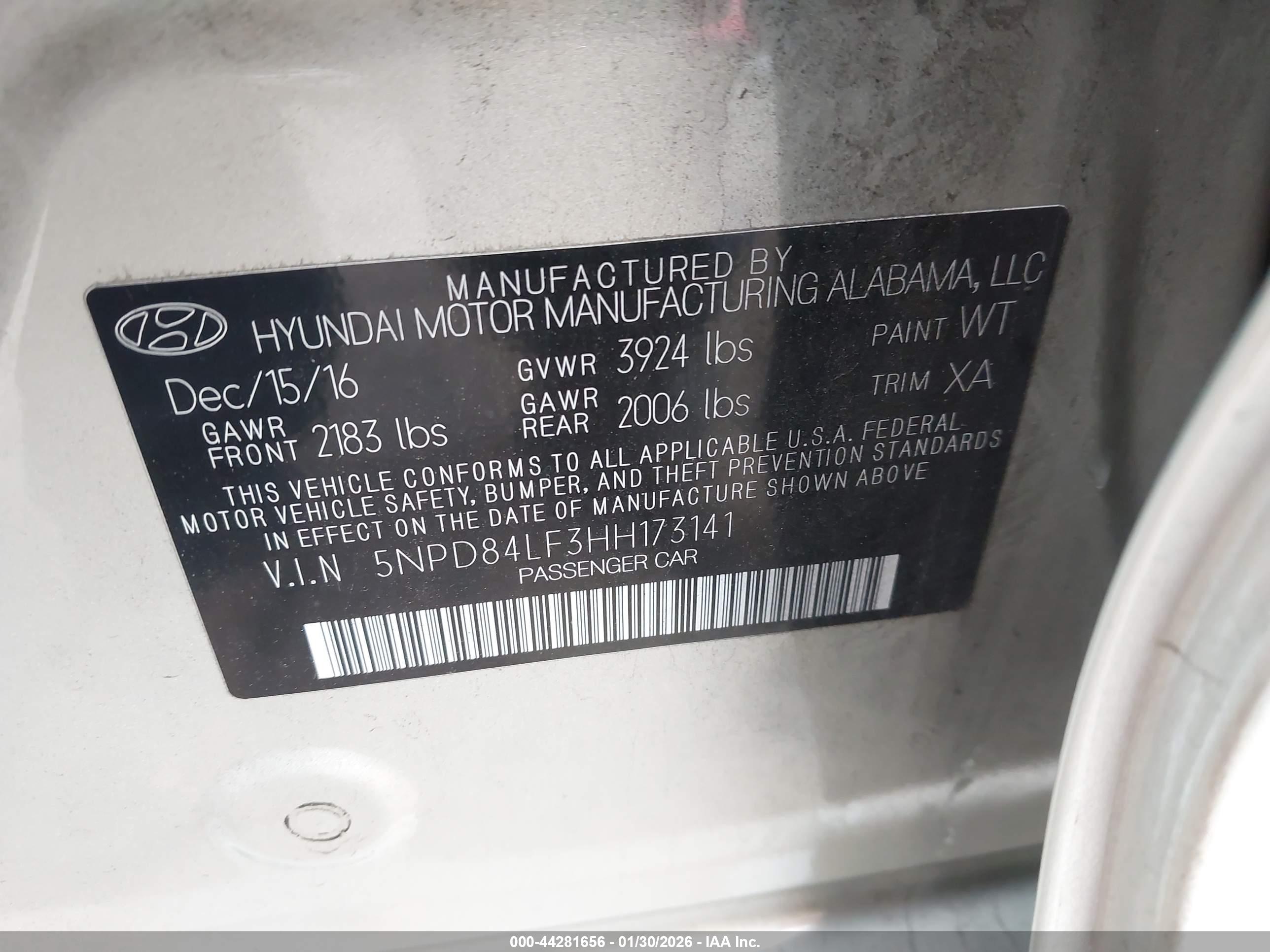 HYUNDAI ELANTRA image 9