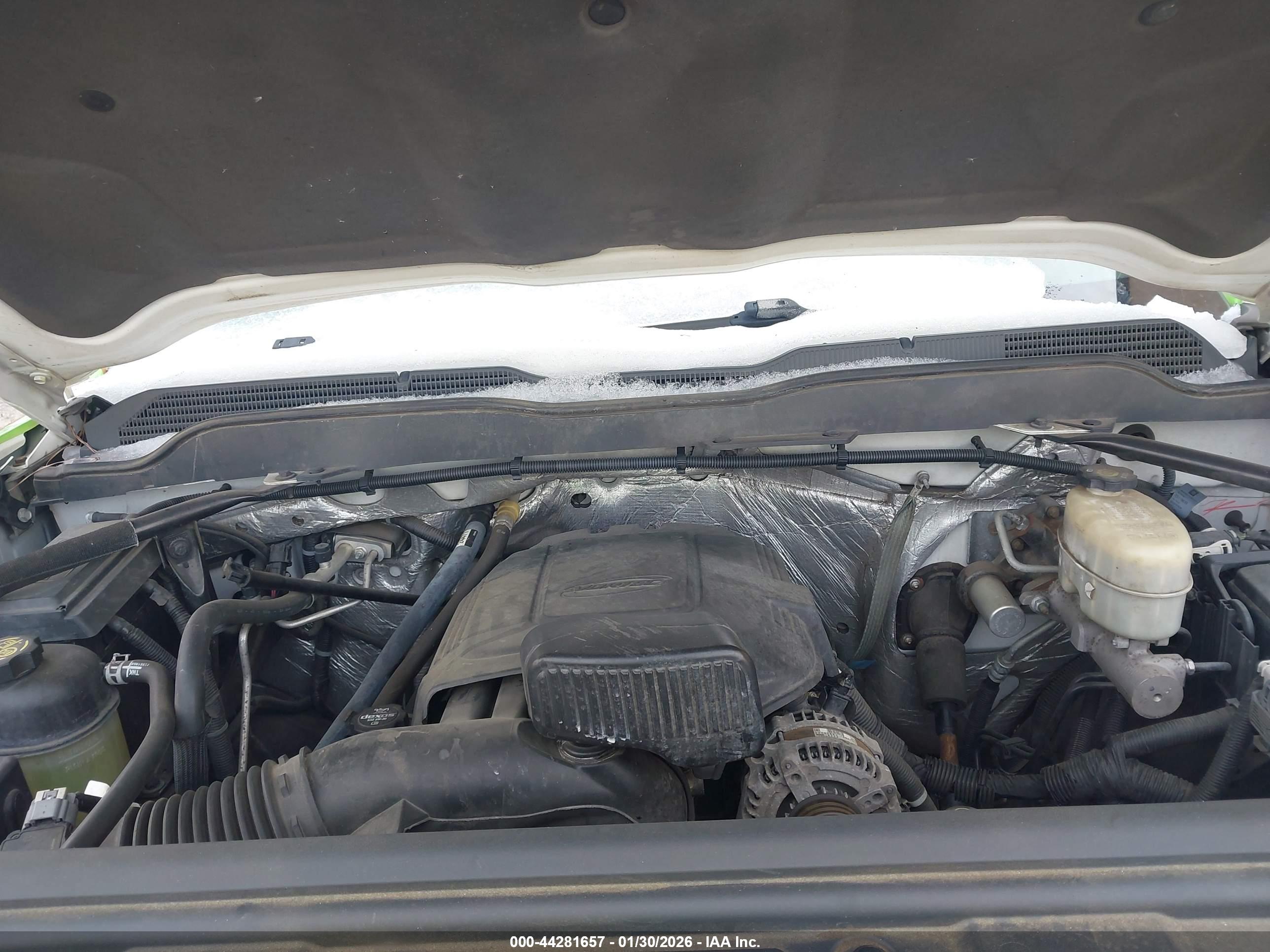 CHEVROLET SILVERADO image 10