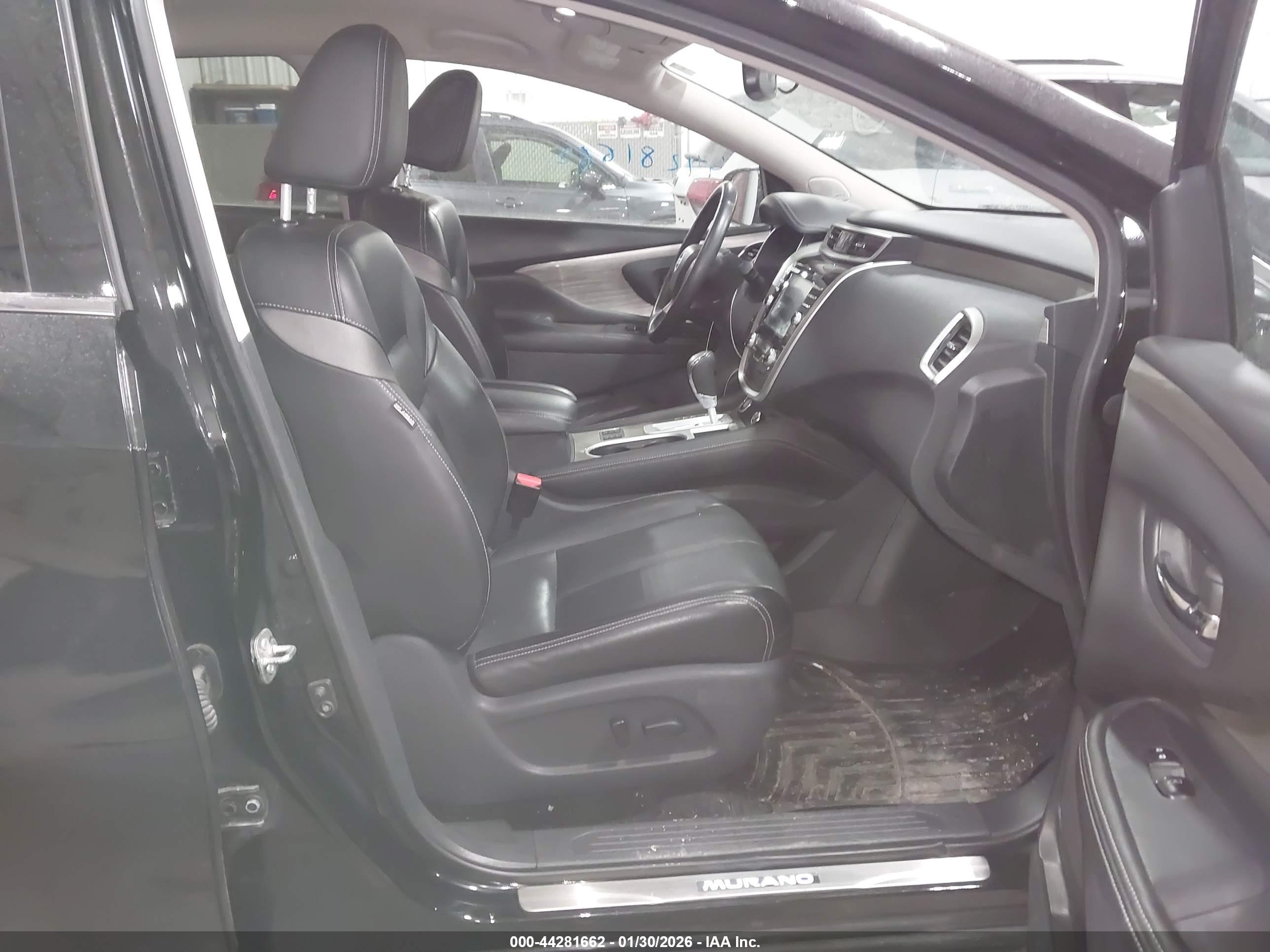 NISSAN MURANO image 5