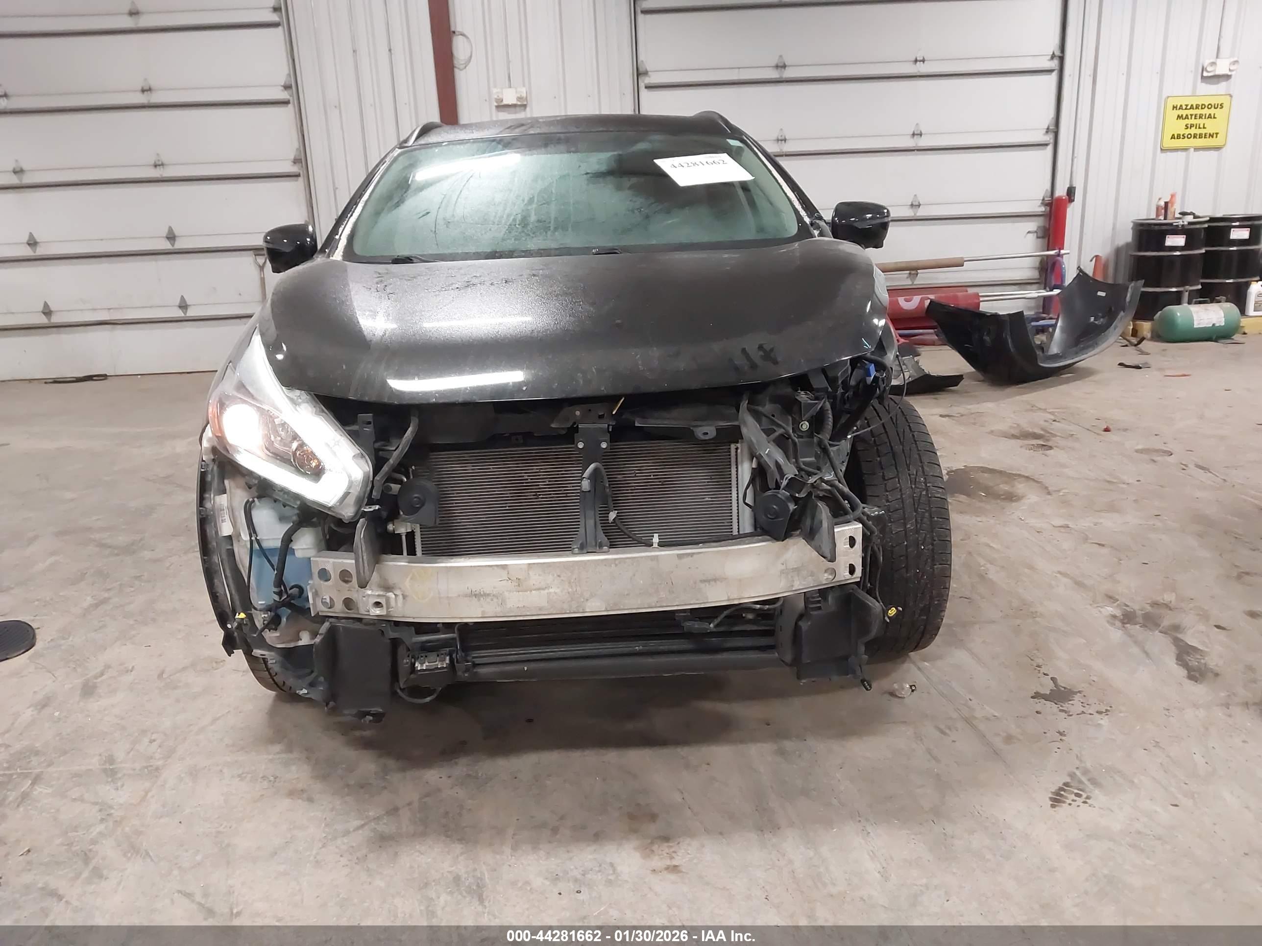 NISSAN MURANO image 6