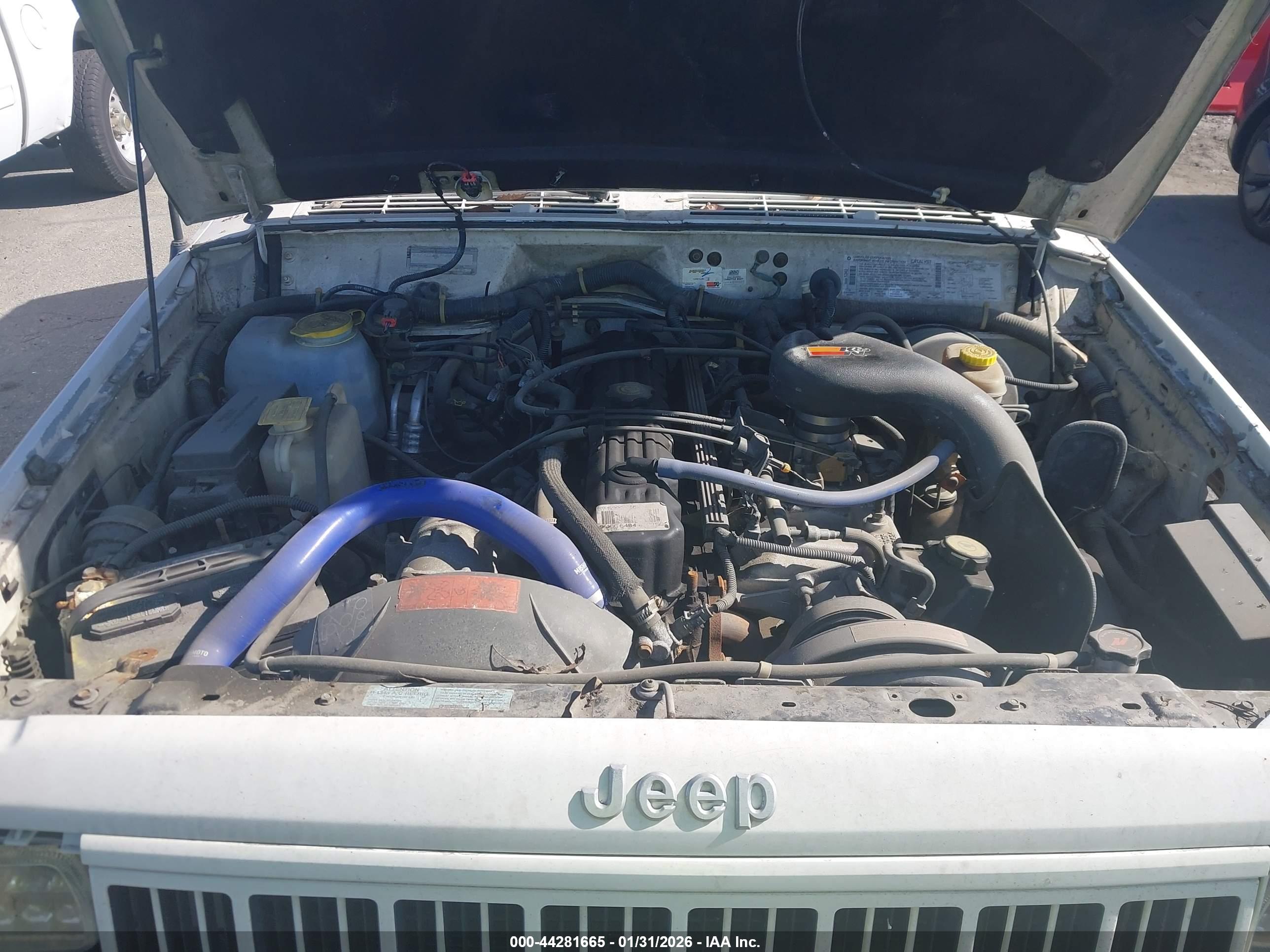 JEEP CHEROKEE image 10