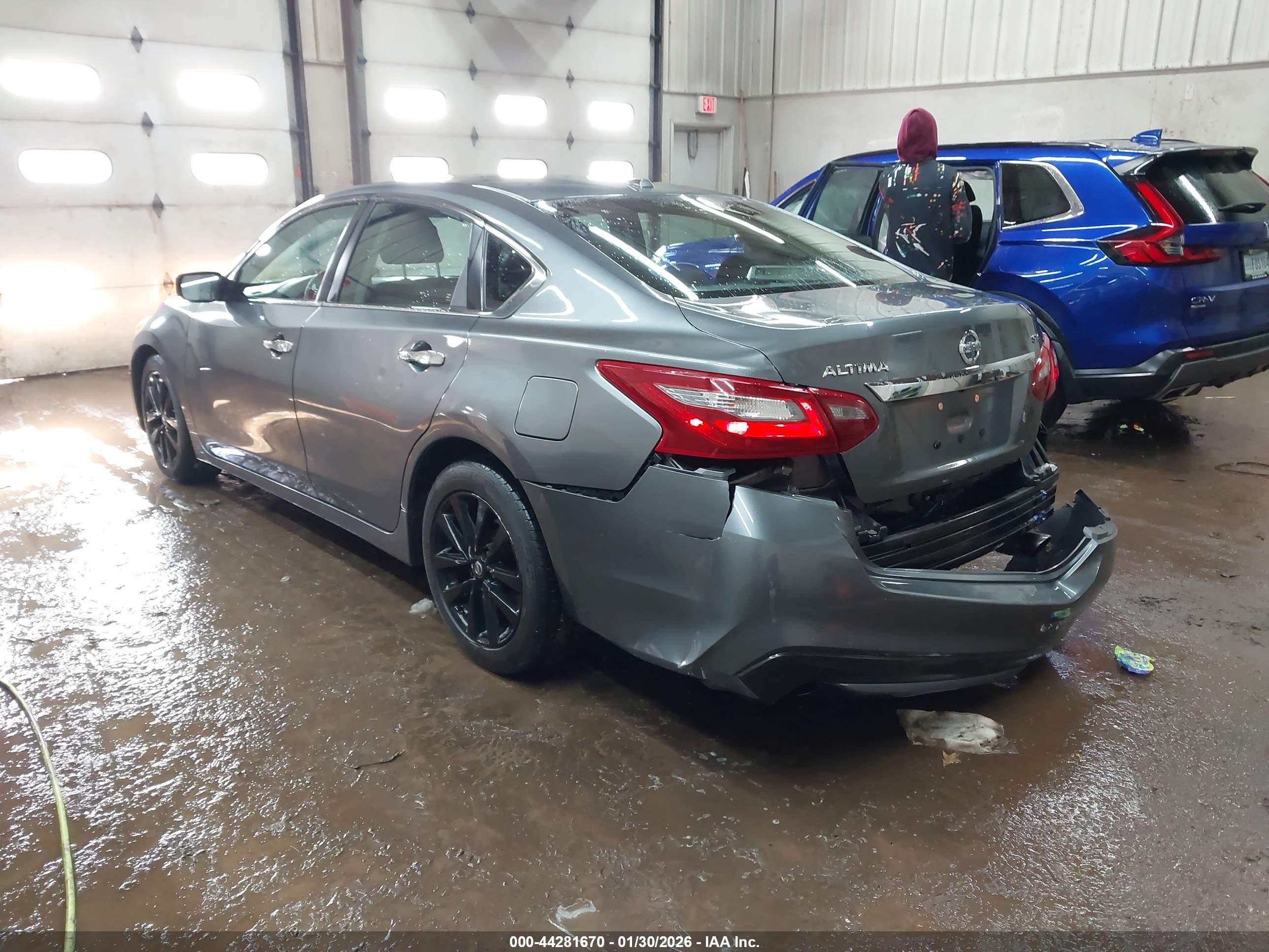 NISSAN ALTIMA image 3