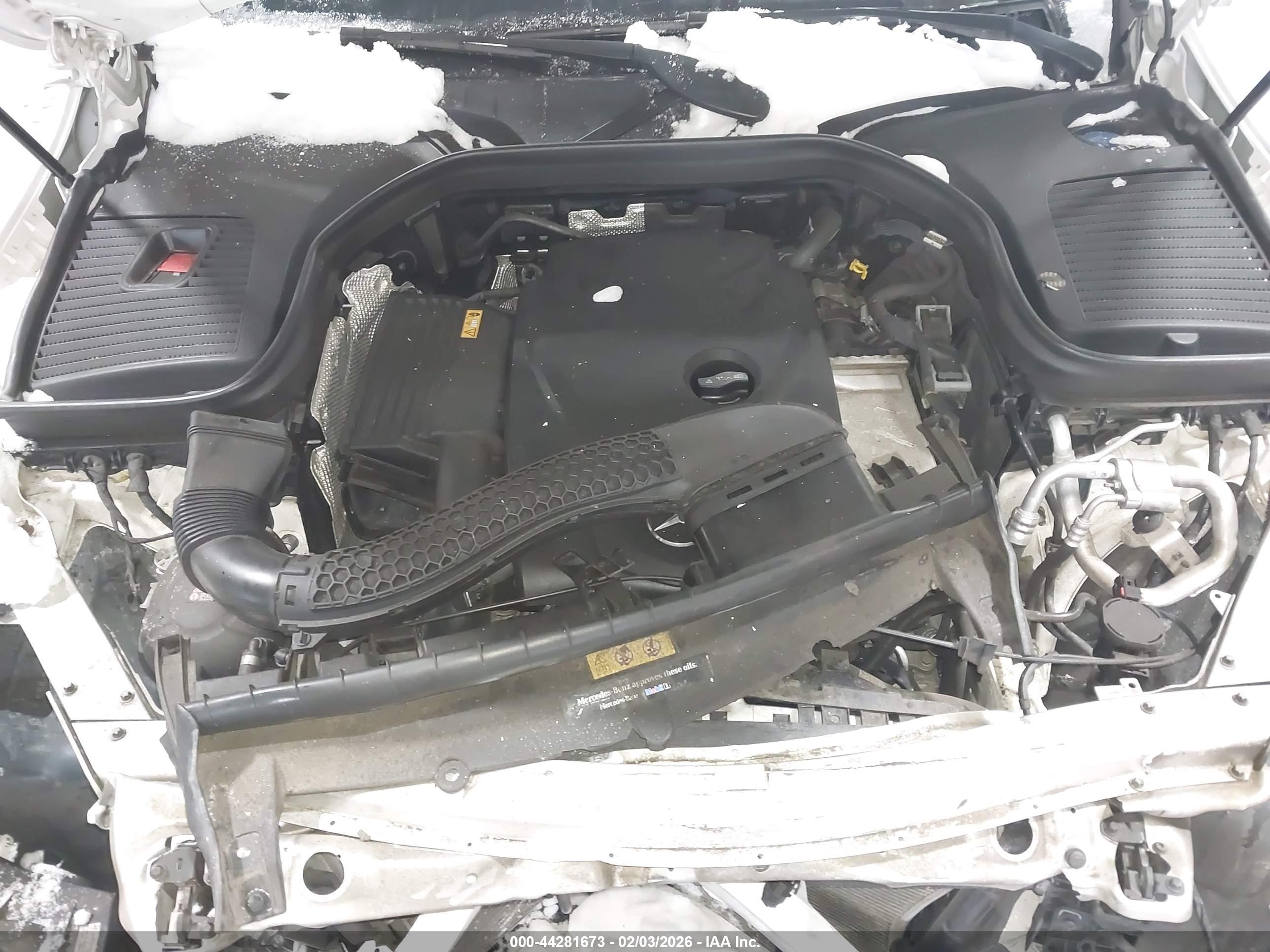 MERCEDES-BENZ GLC image 10