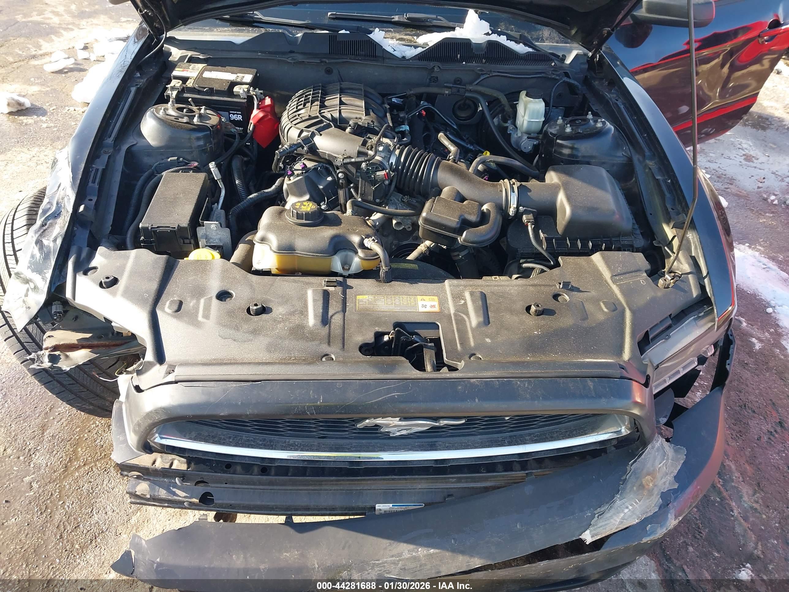 FORD MUSTANG image 10