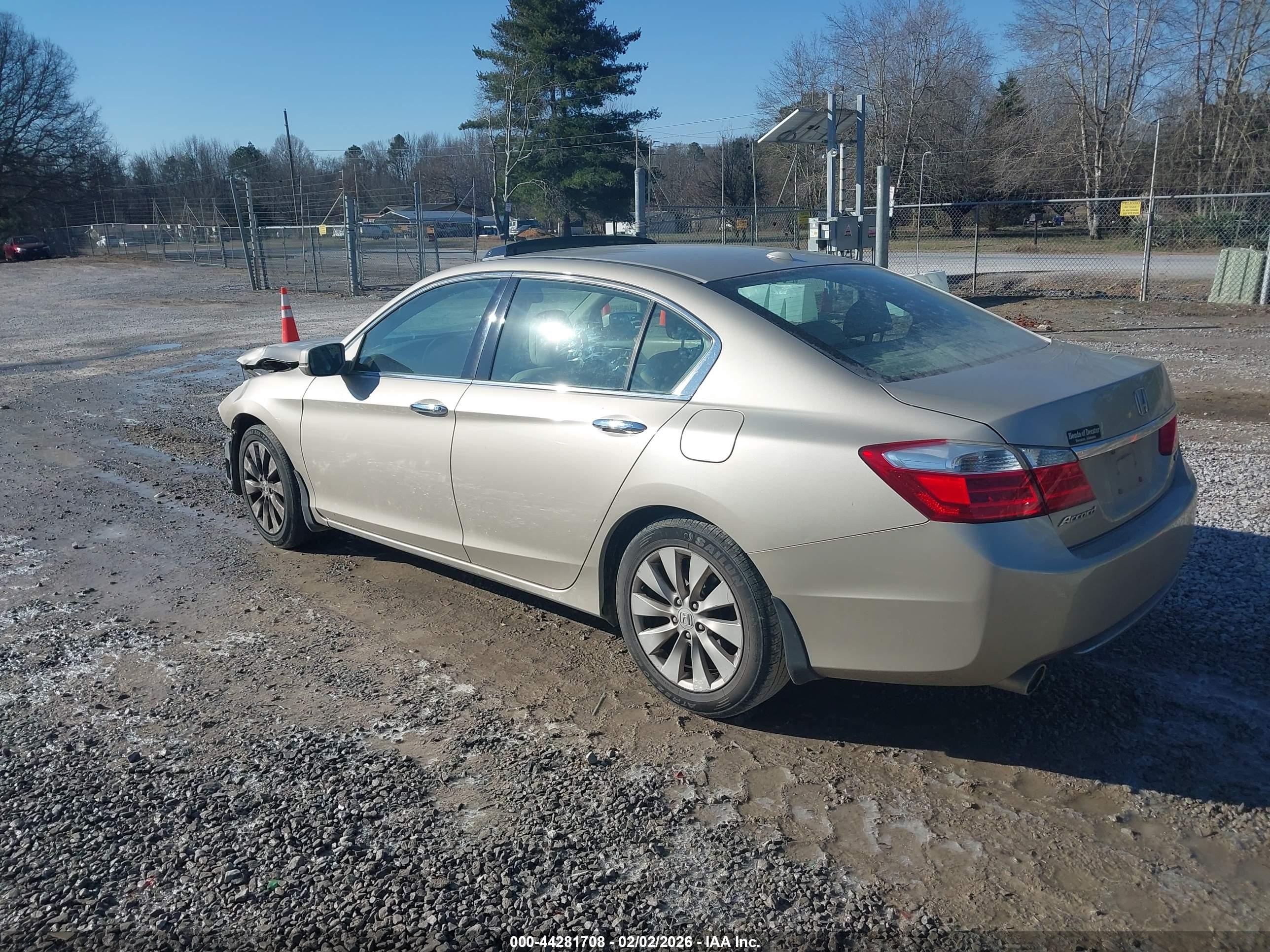 HONDA ACCORD image 3