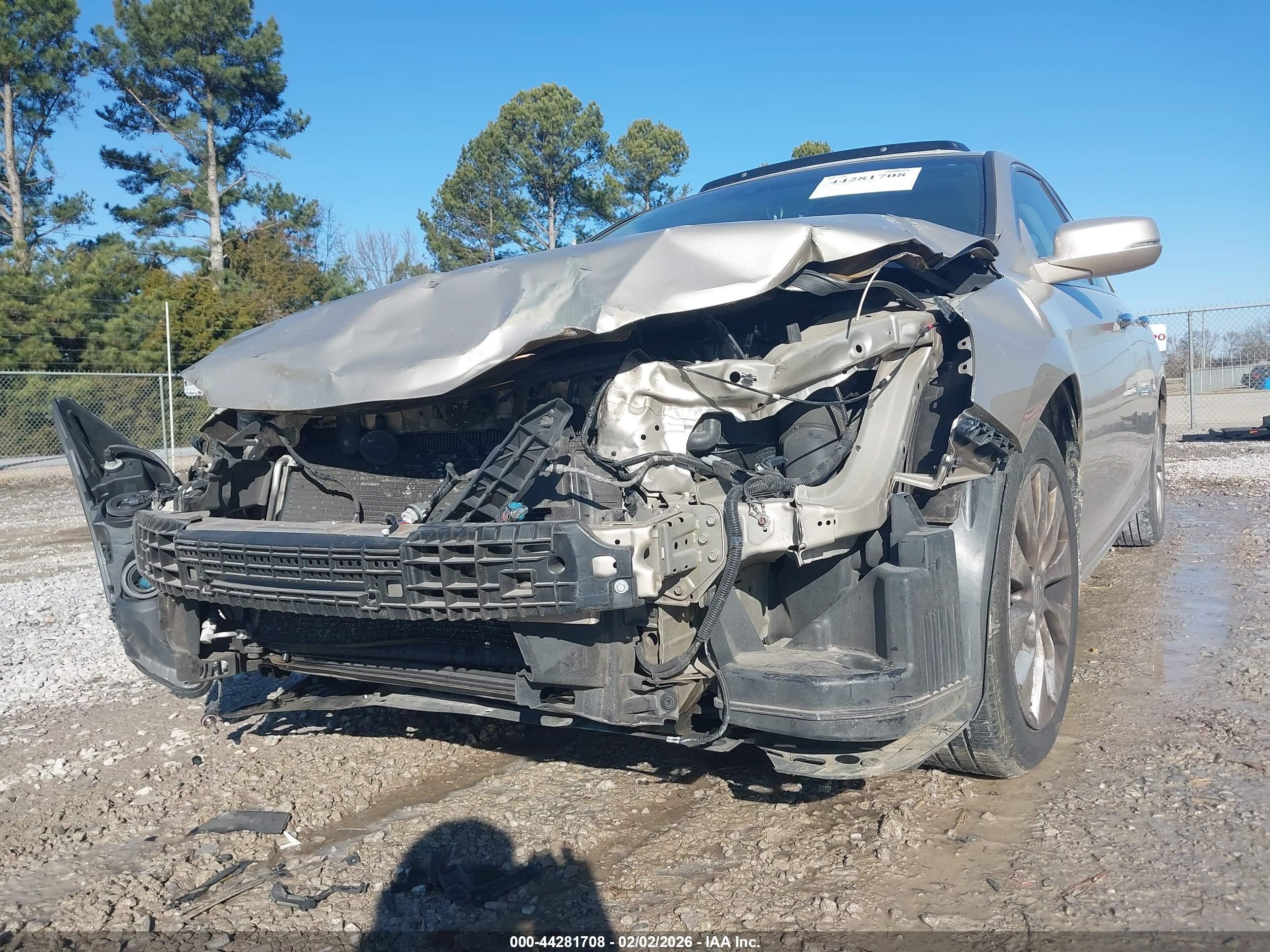 HONDA ACCORD image 6