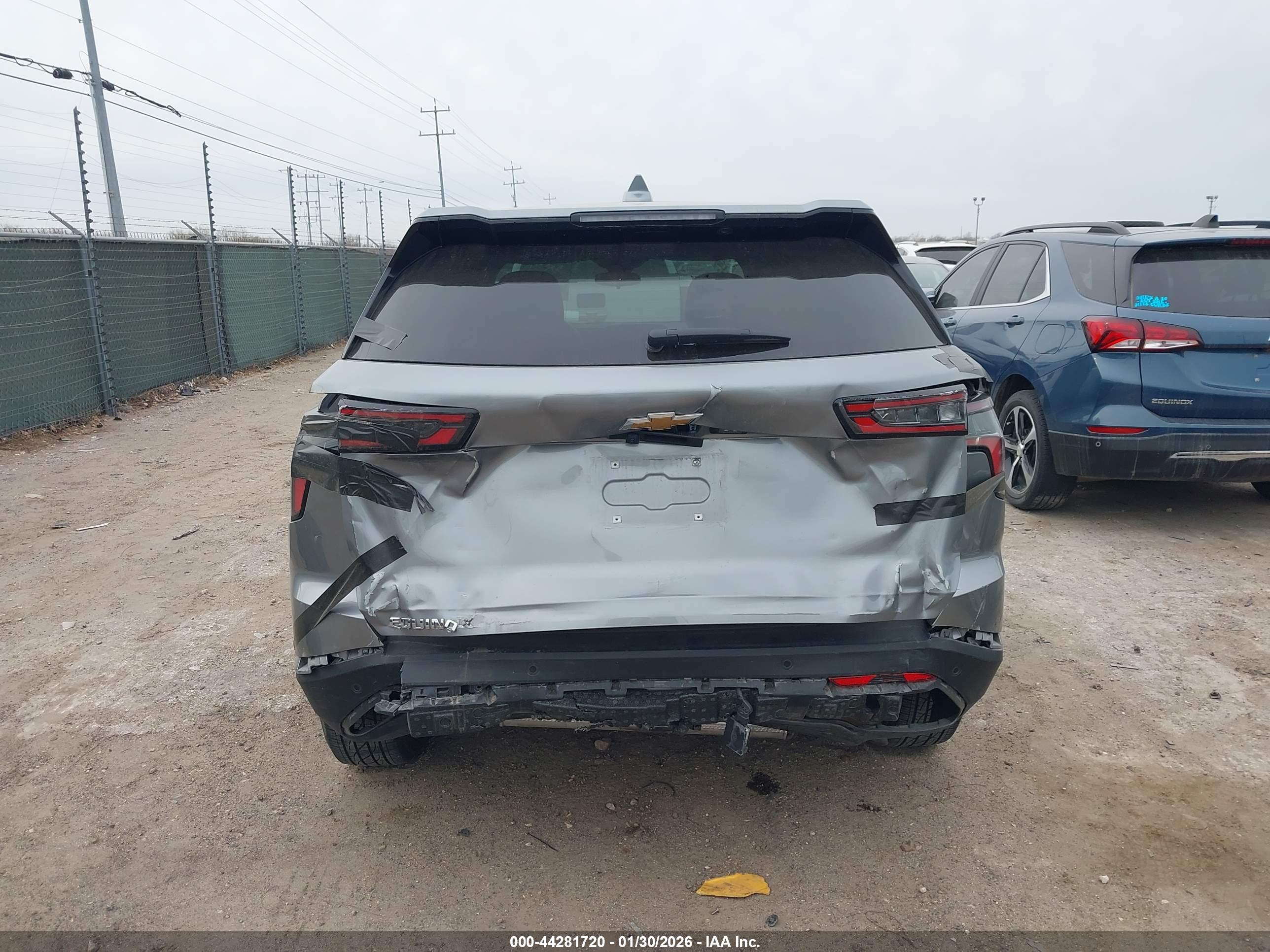CHEVROLET EQUINOX image 6