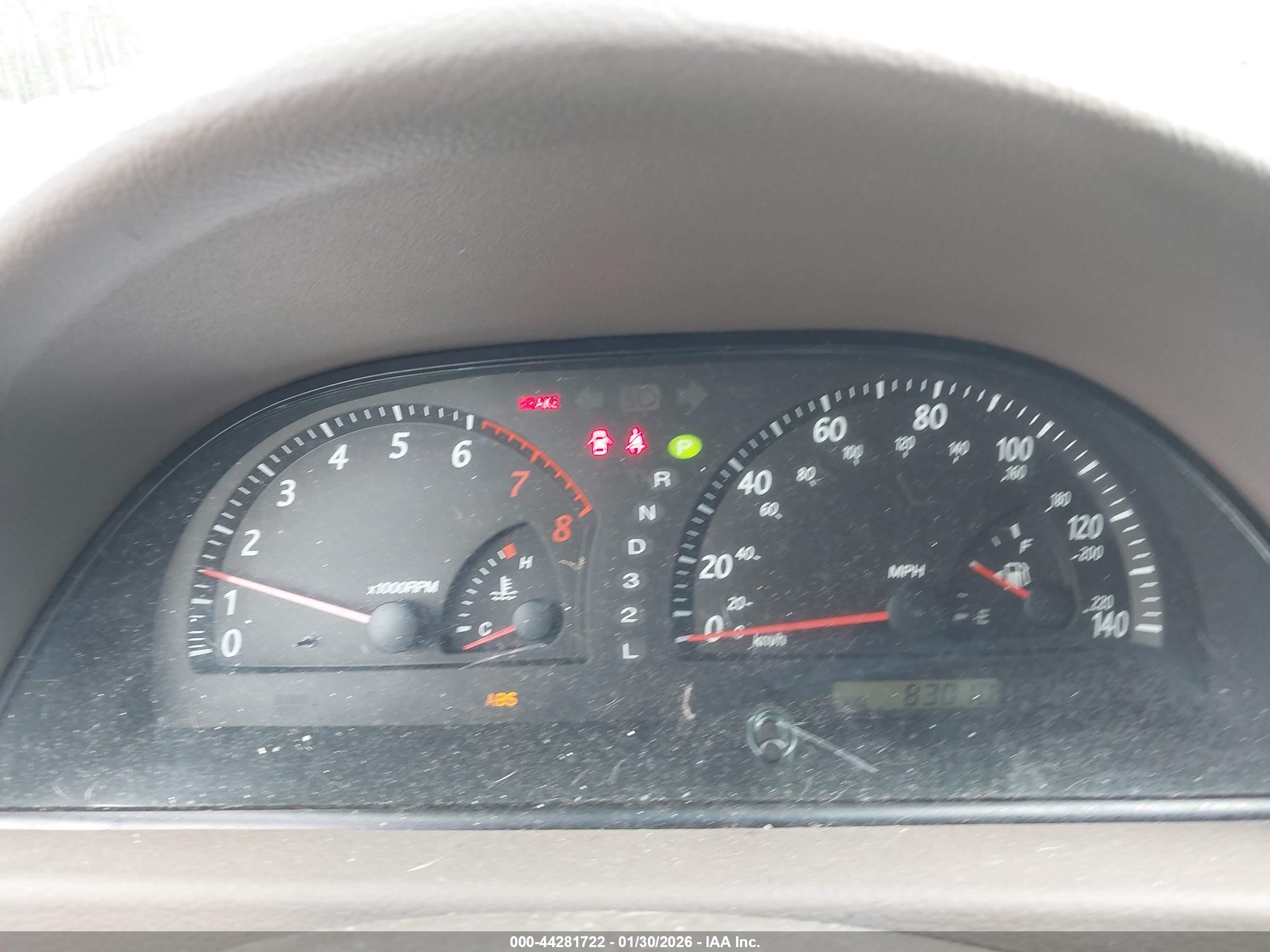 TOYOTA CAMRY image 7