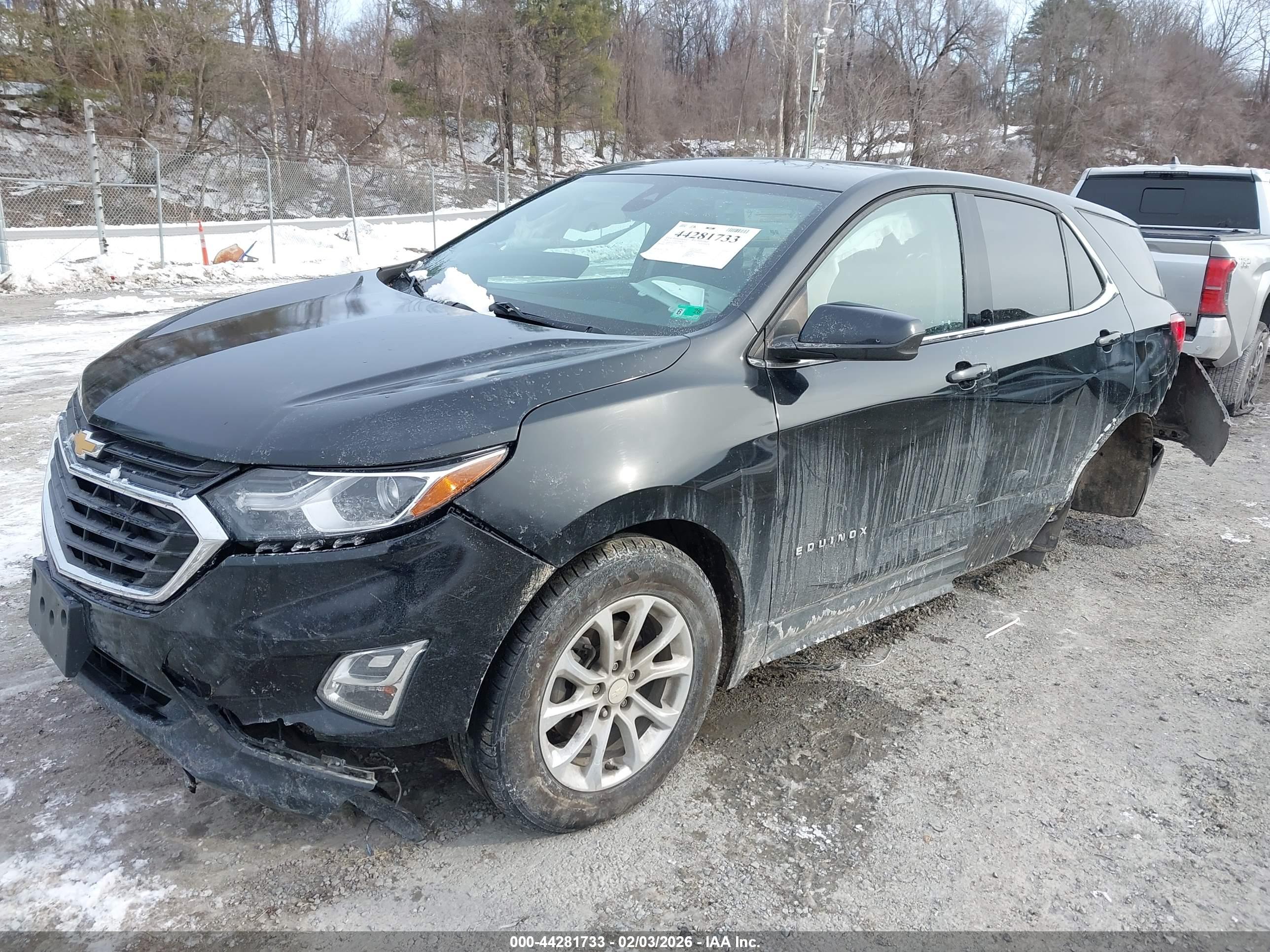 CHEVROLET EQUINOX image 2