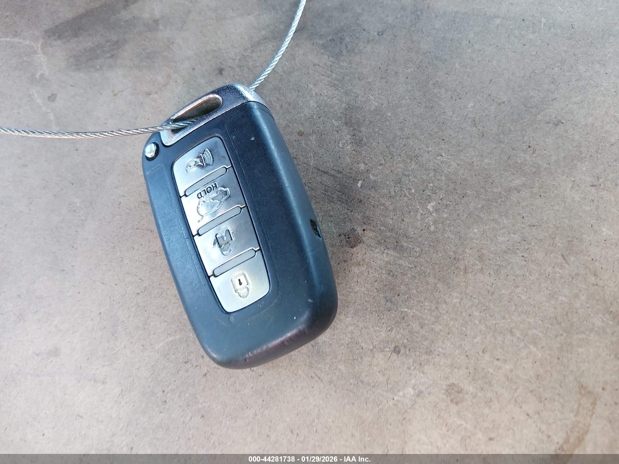 KIA SORENTO image 11