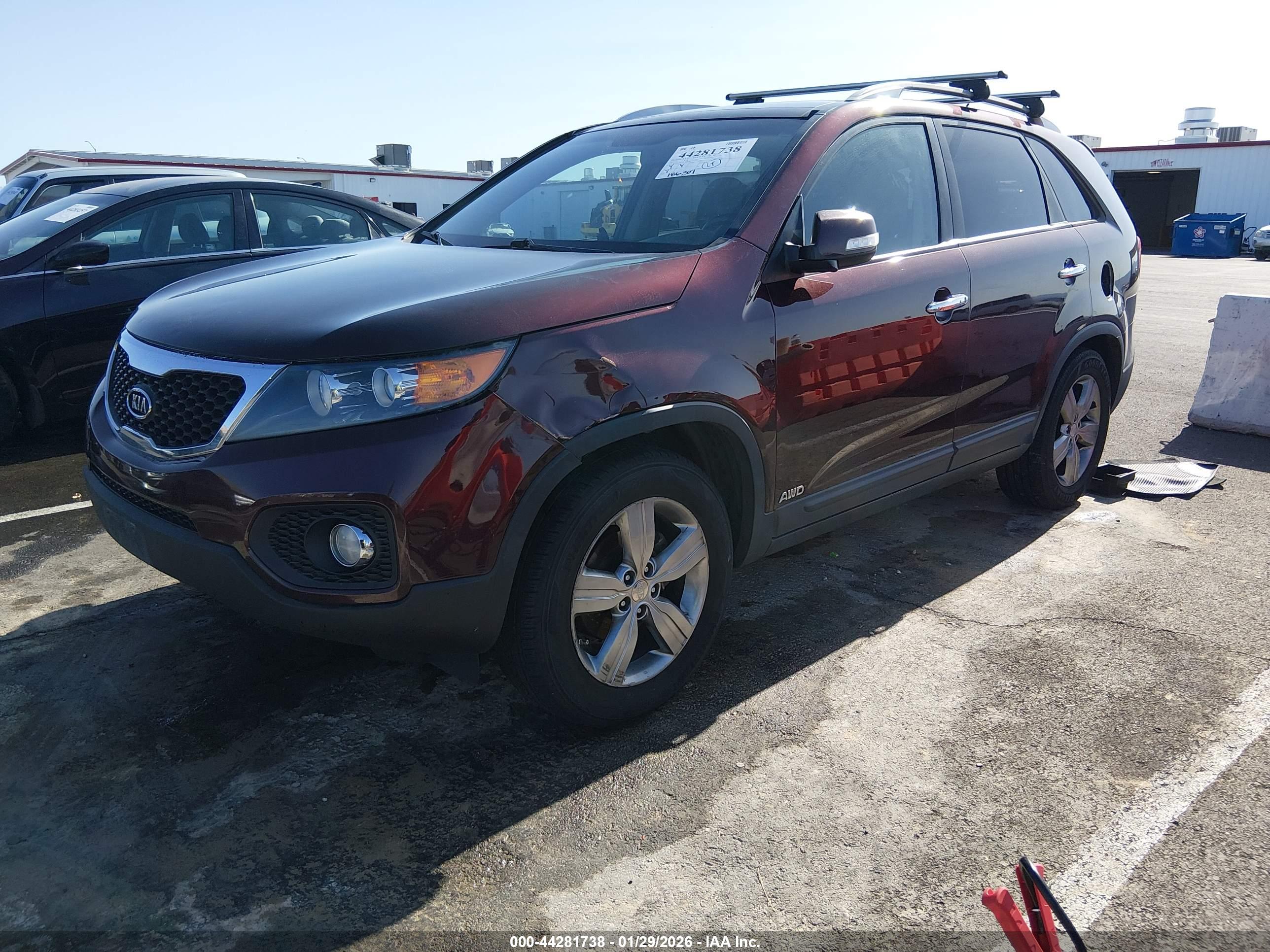 KIA SORENTO image 2