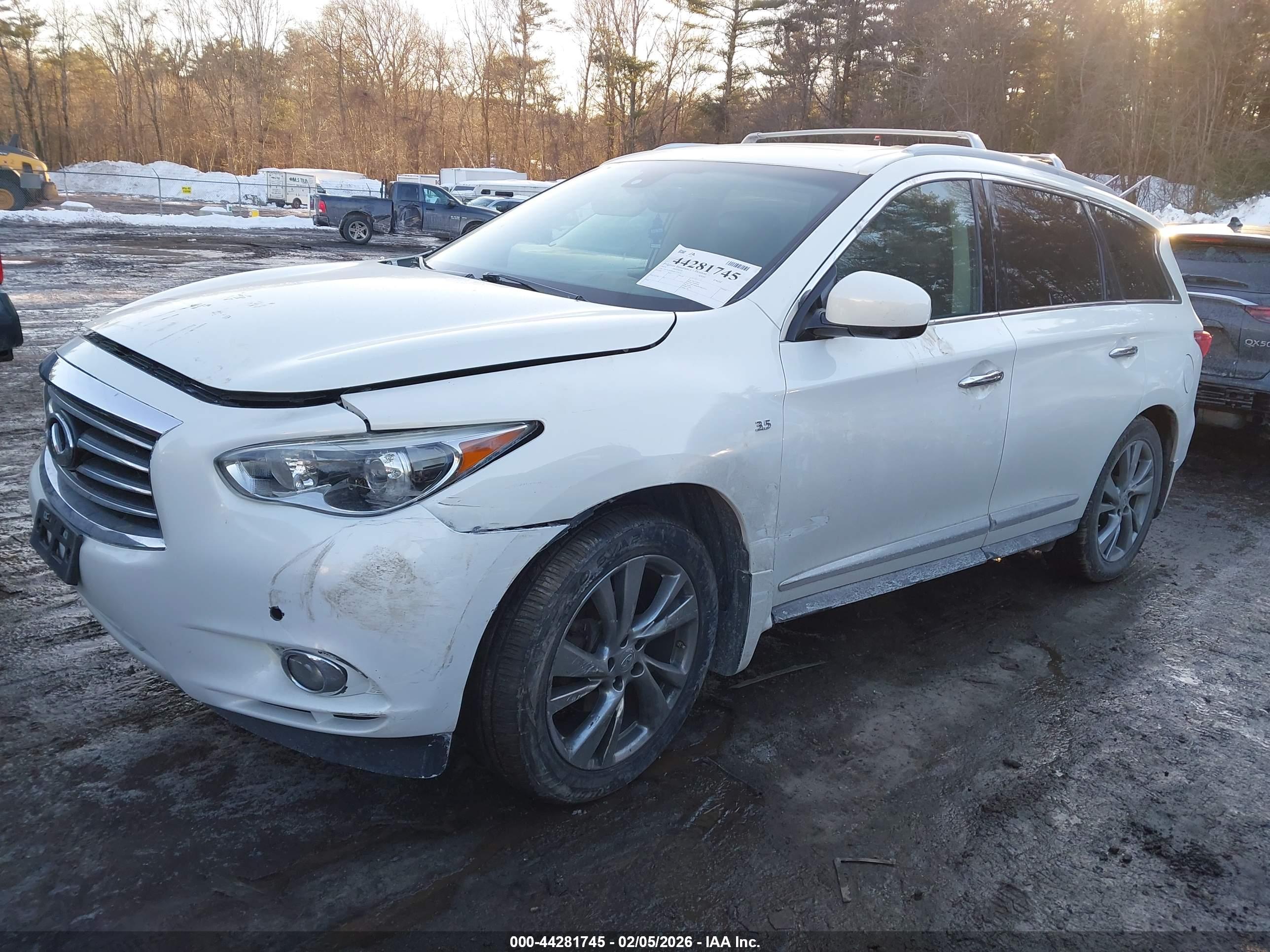 INFINITI QX60 image 2