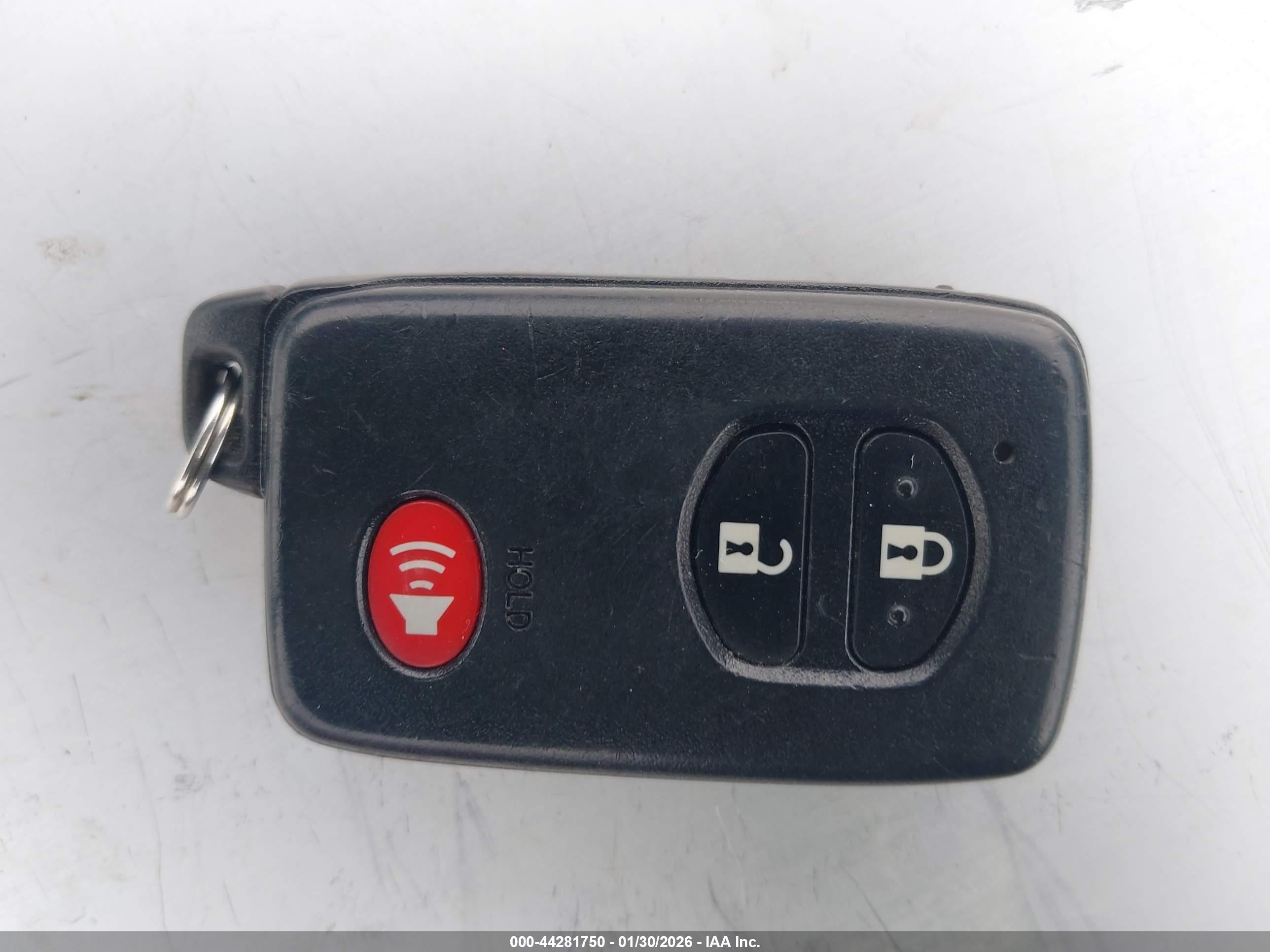 TOYOTA PRIUS image 11
