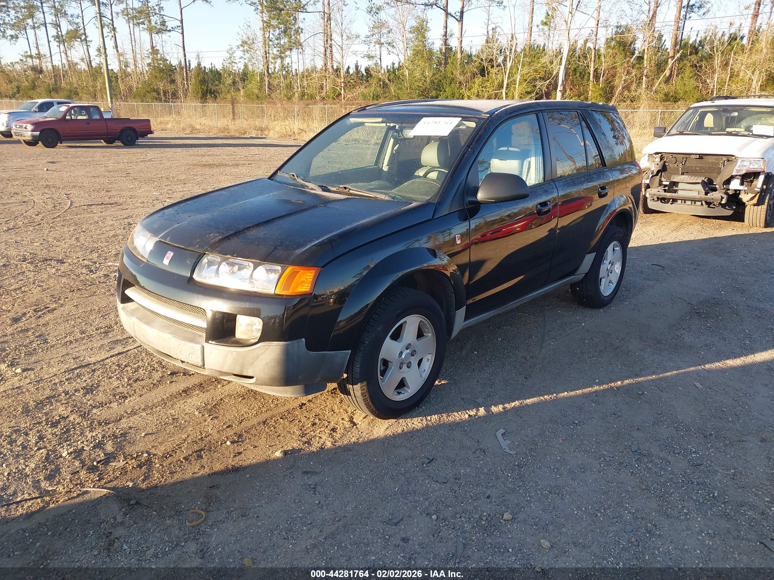 SATURN VUE image 2