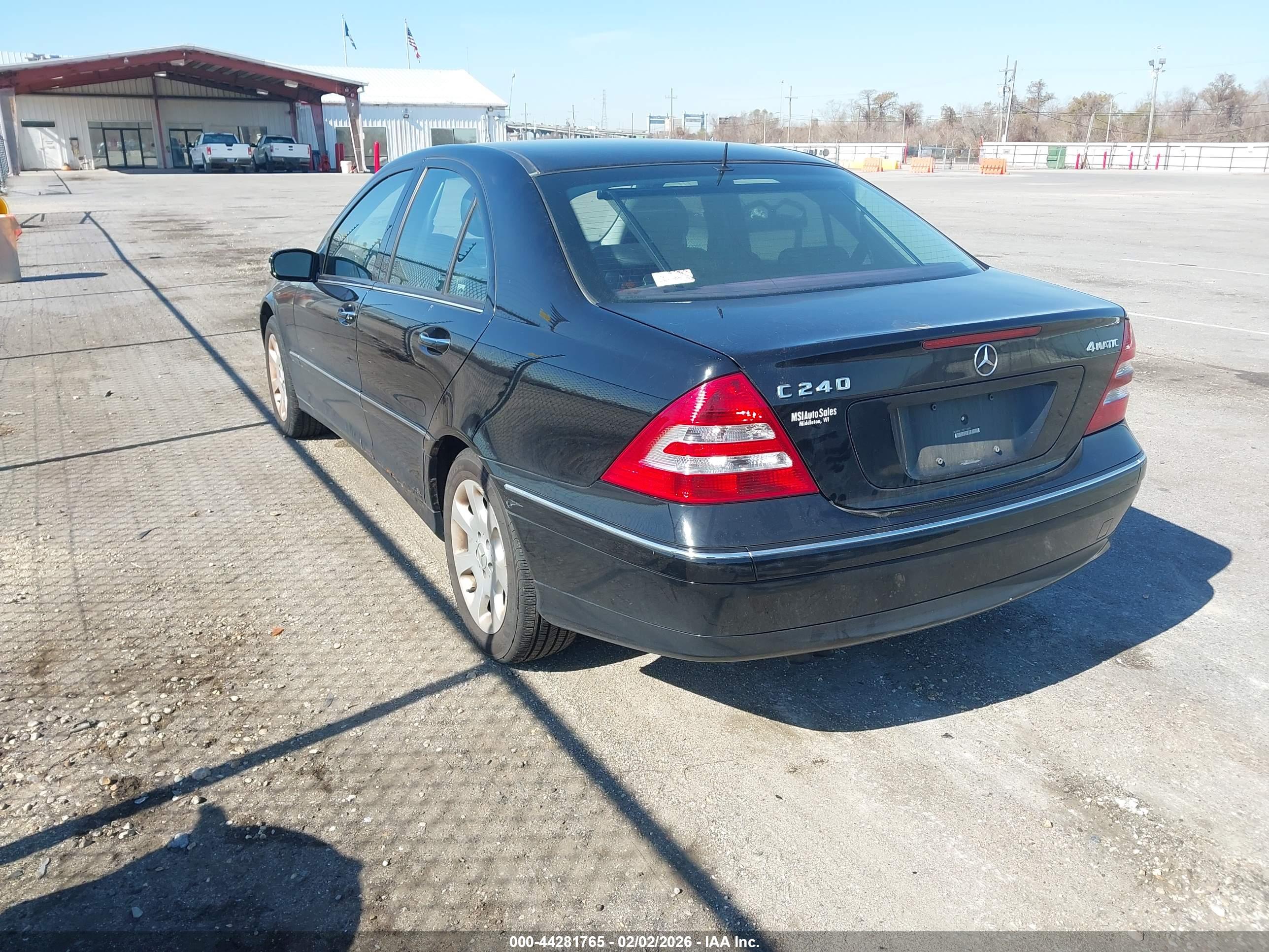 MERCEDES-BENZ C image 3