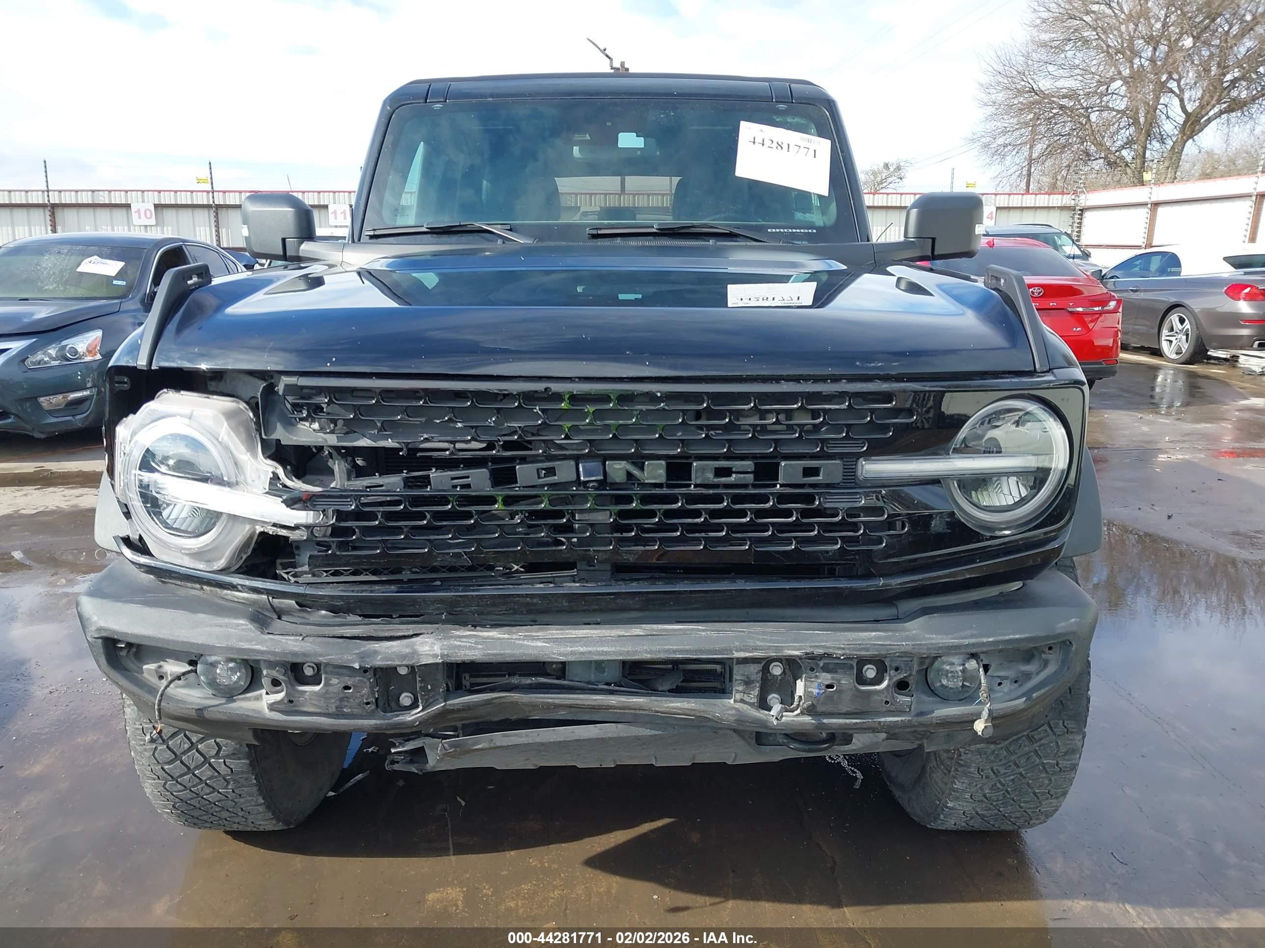 FORD BRONCO image 6