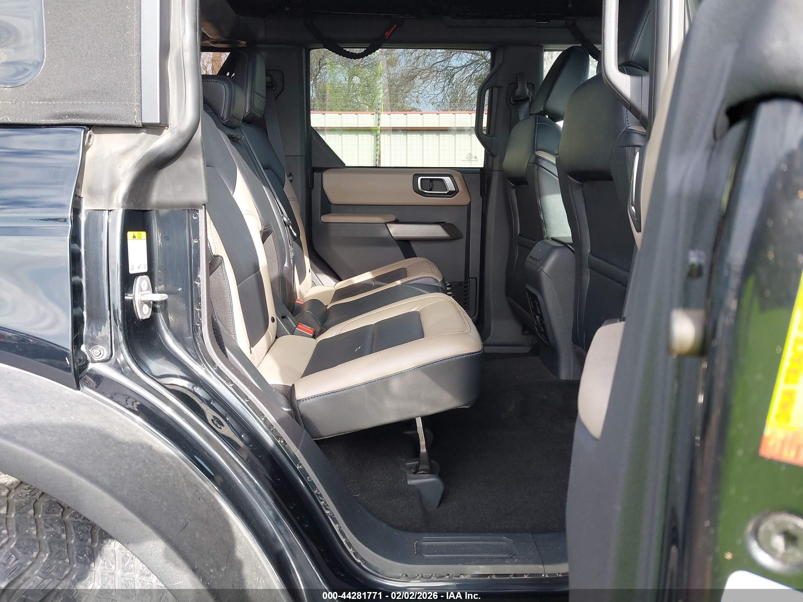 FORD BRONCO image 8