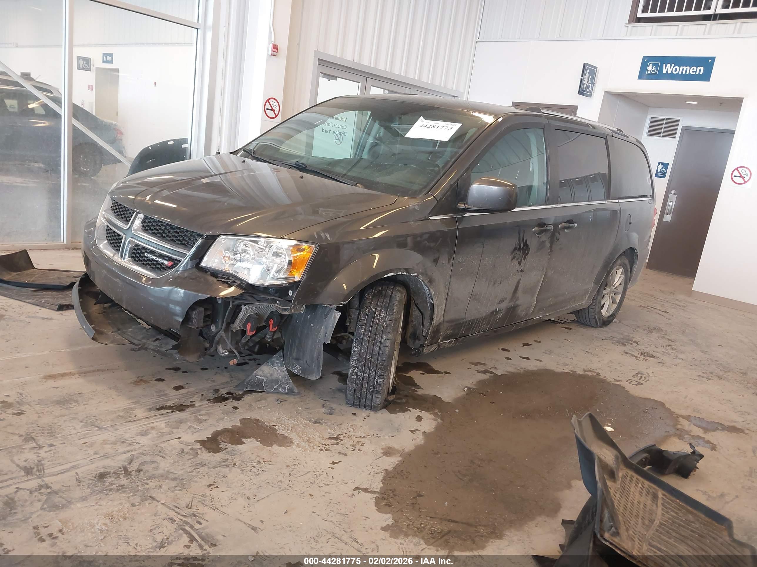DODGE GRAND image 2
