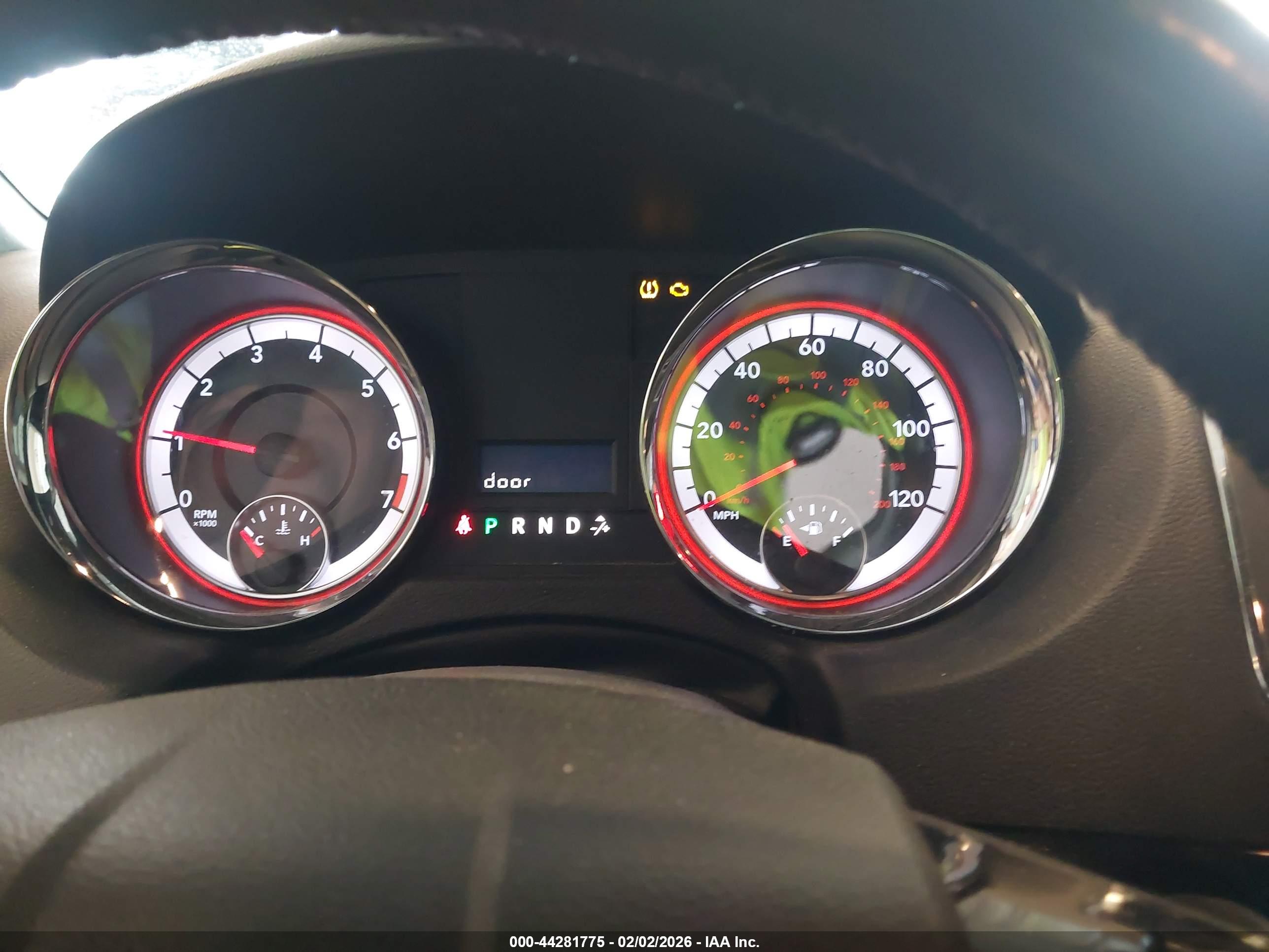 DODGE GRAND image 7
