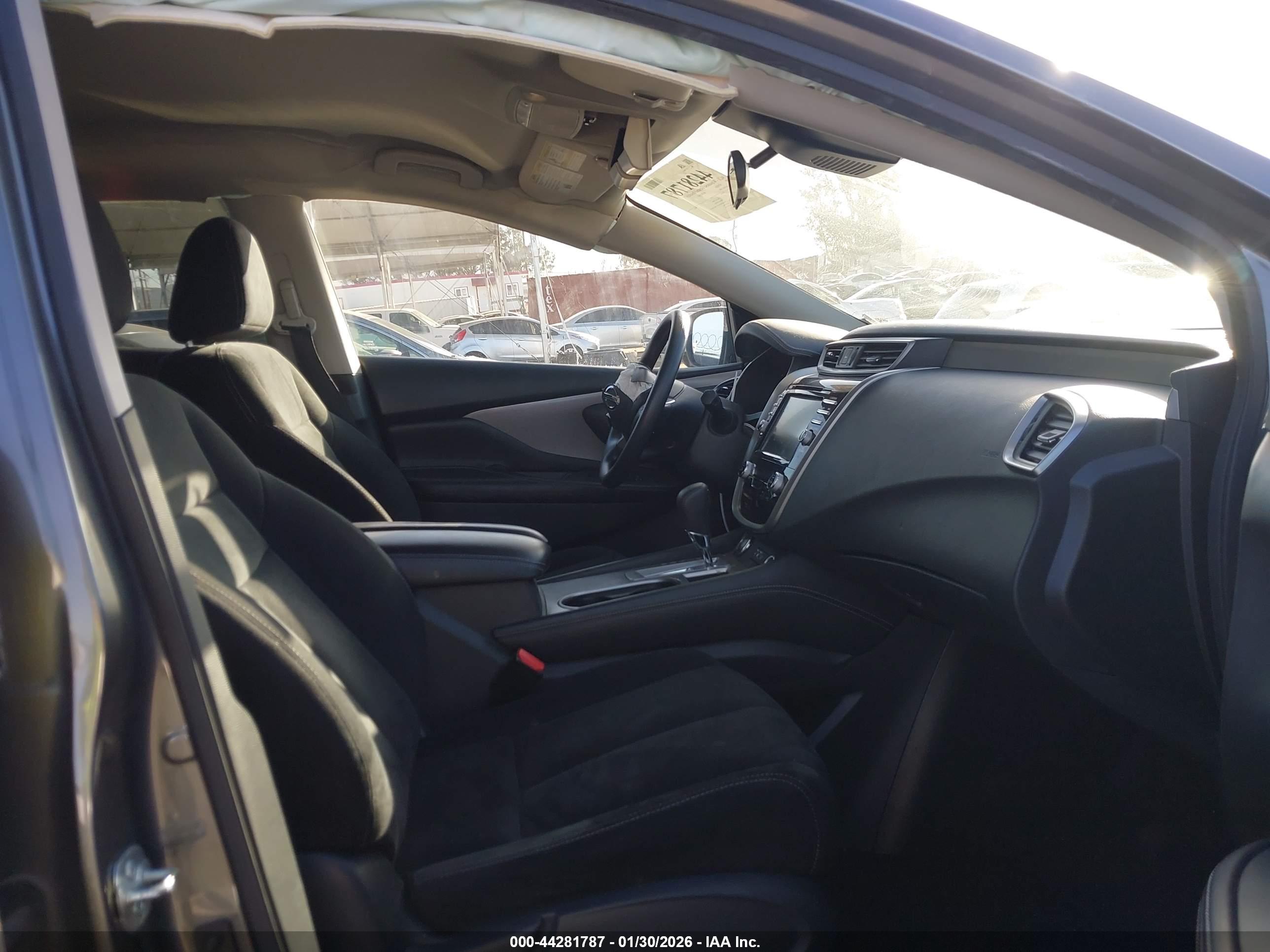 NISSAN MURANO image 5