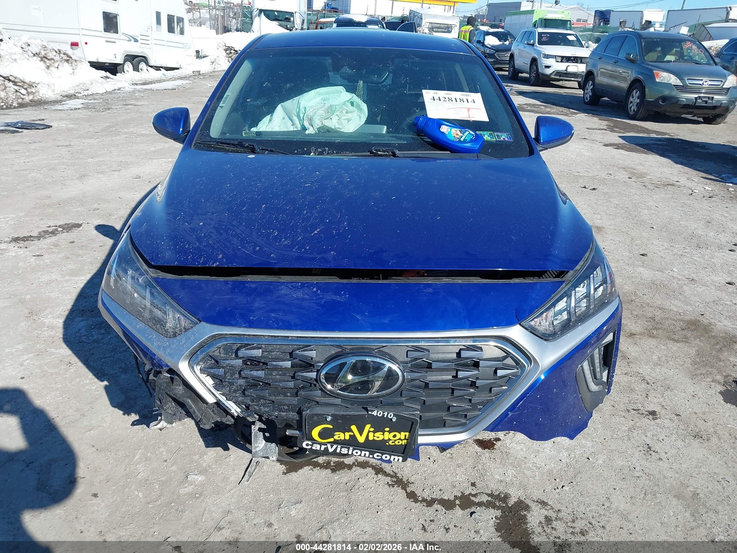 HYUNDAI IONIQ image 6
