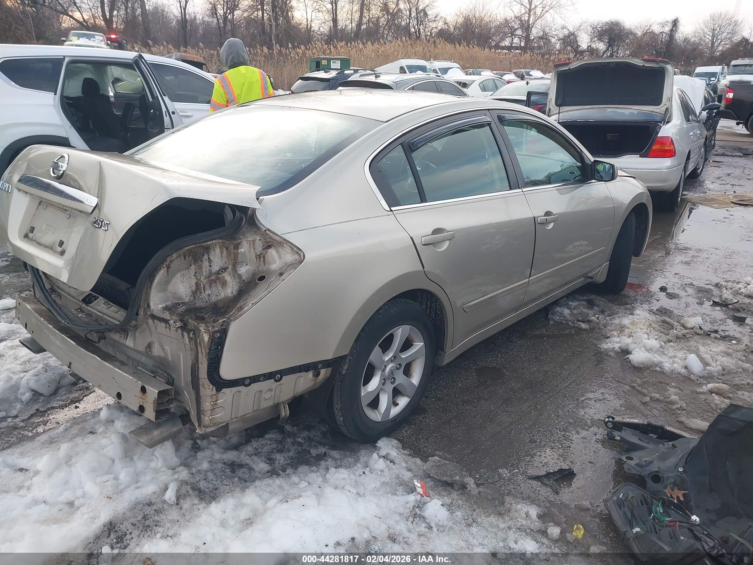 NISSAN ALTIMA image 4