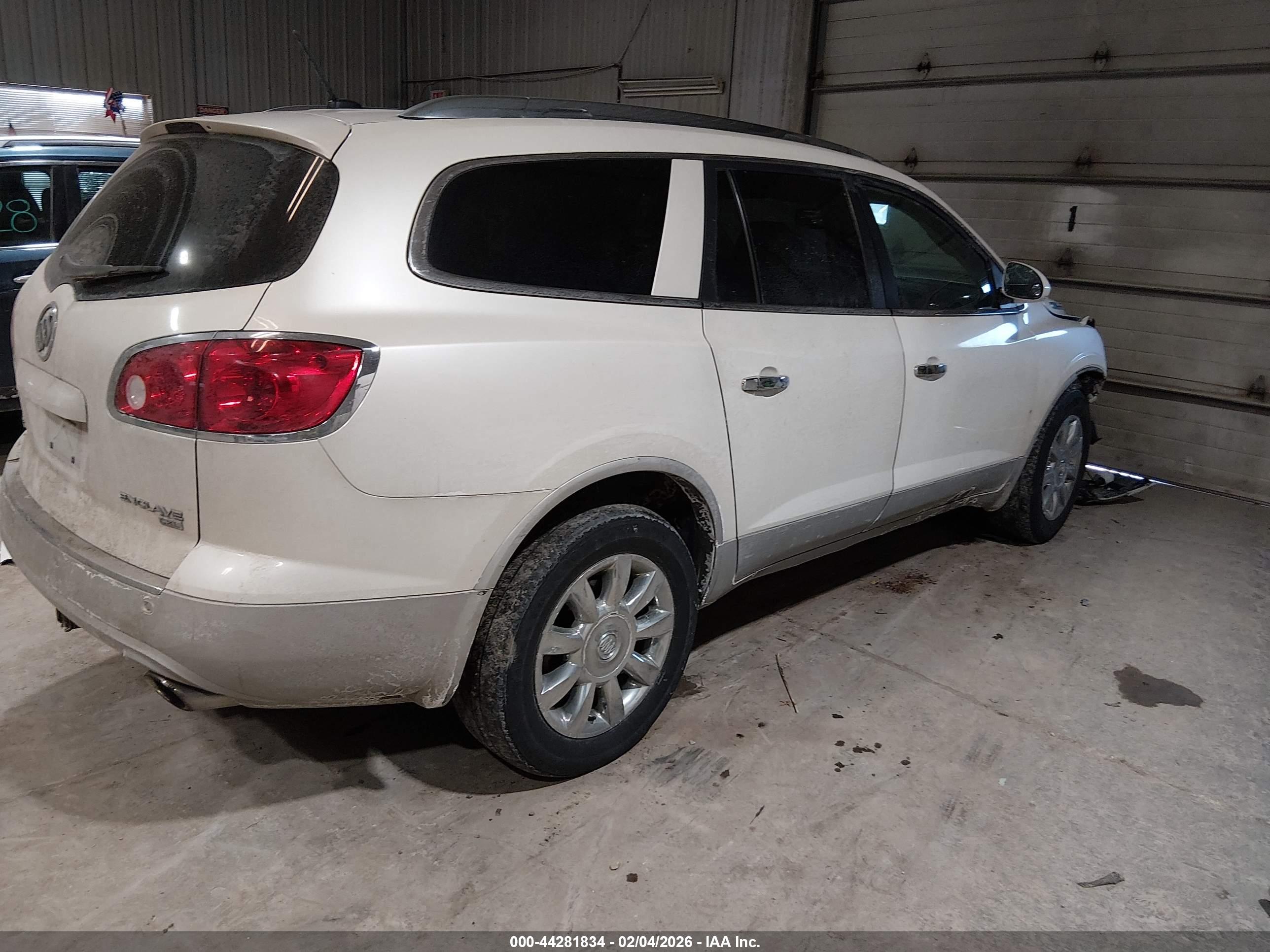 BUICK ENCLAVE image 4