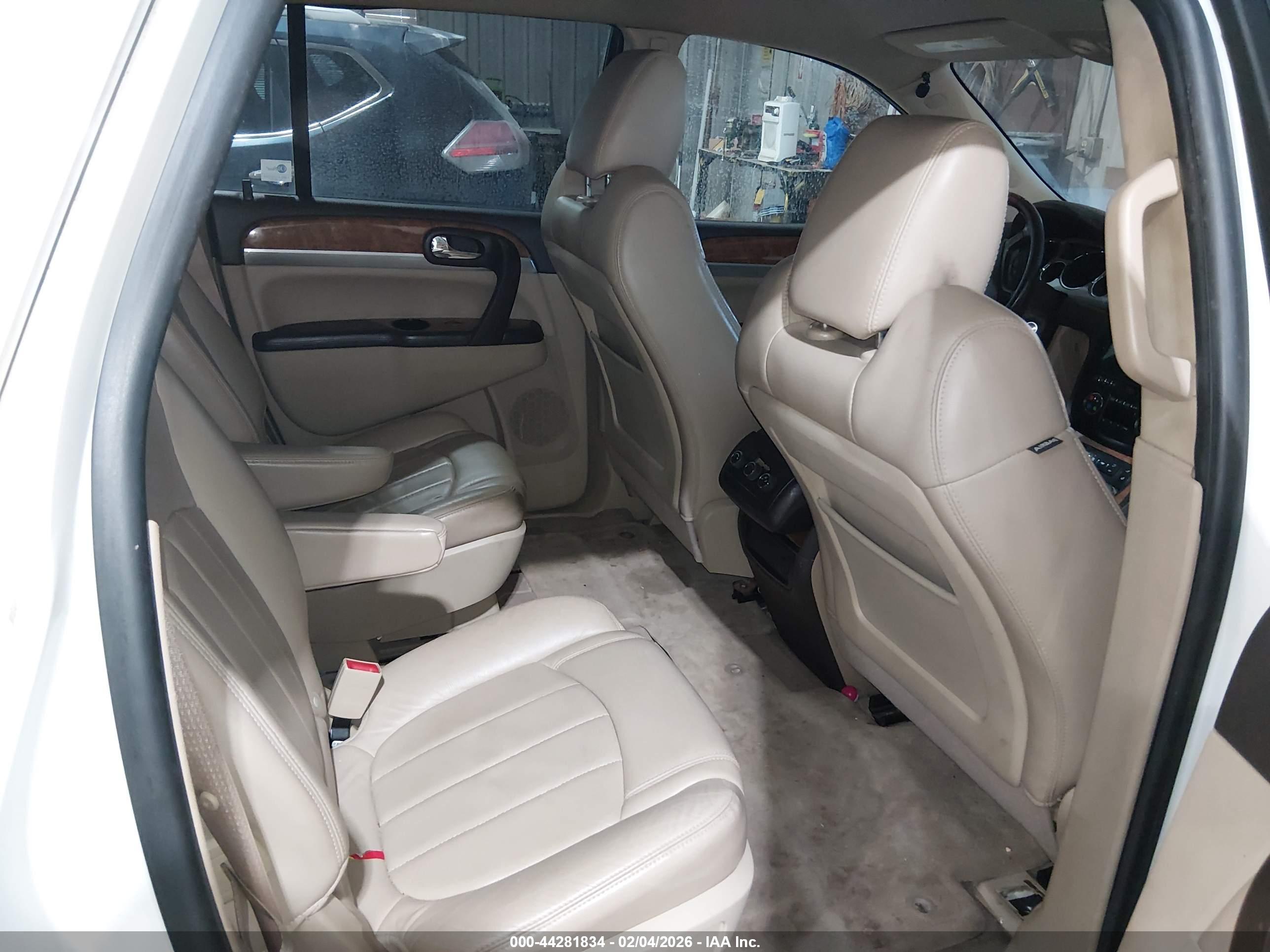 BUICK ENCLAVE image 8