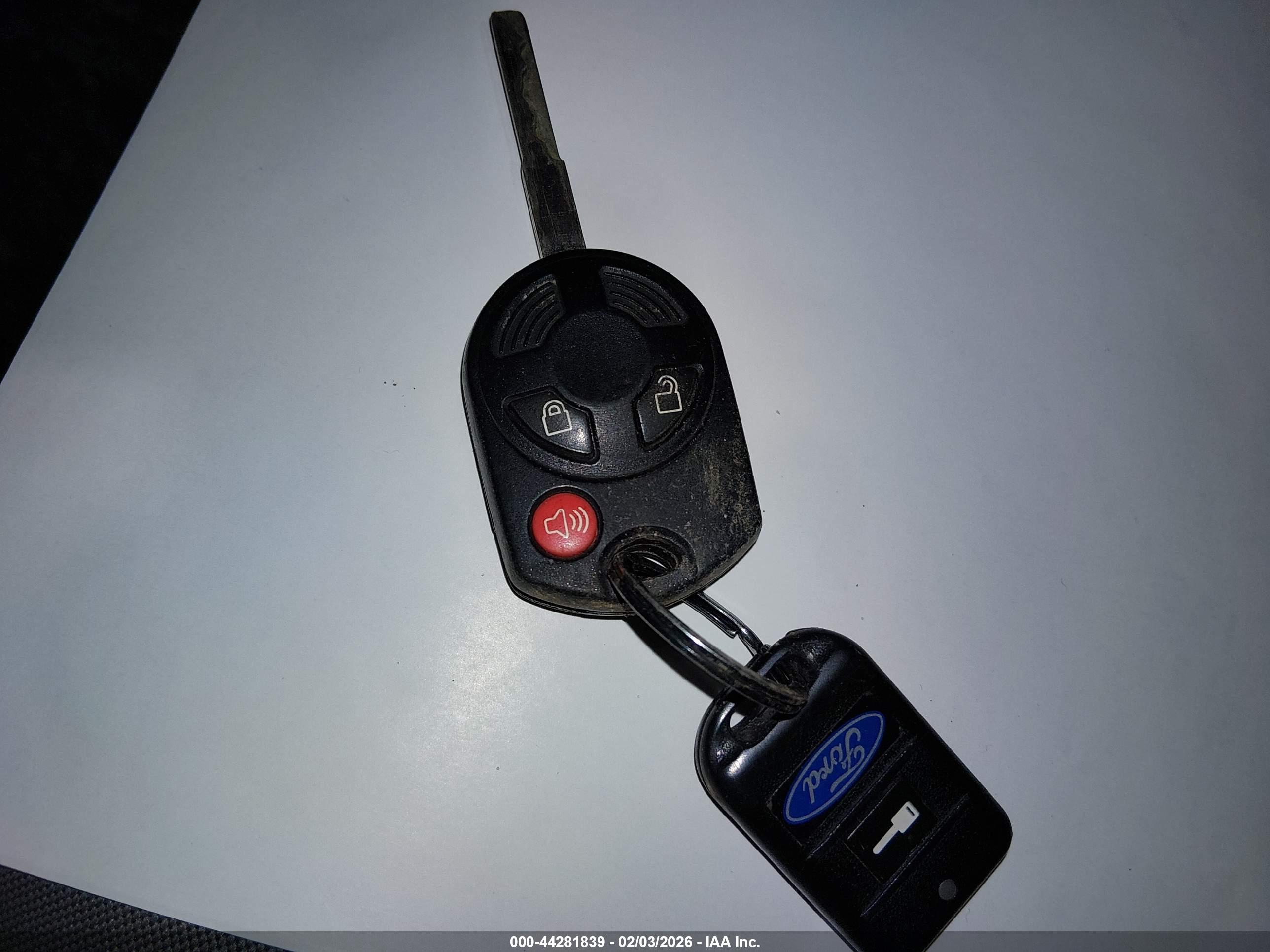FORD ESCAPE image 11